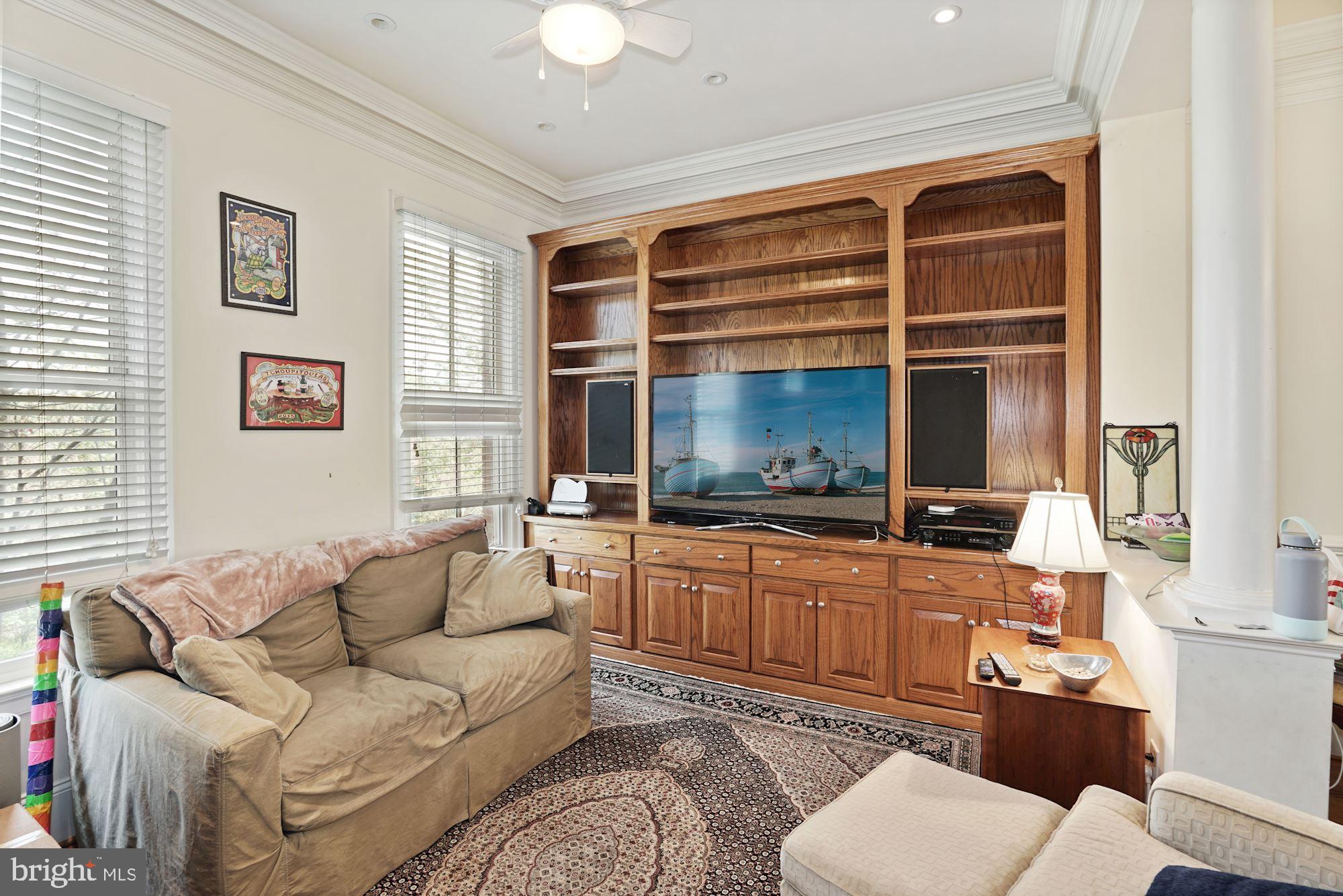 POTOMAC GREENS - Residential Lease