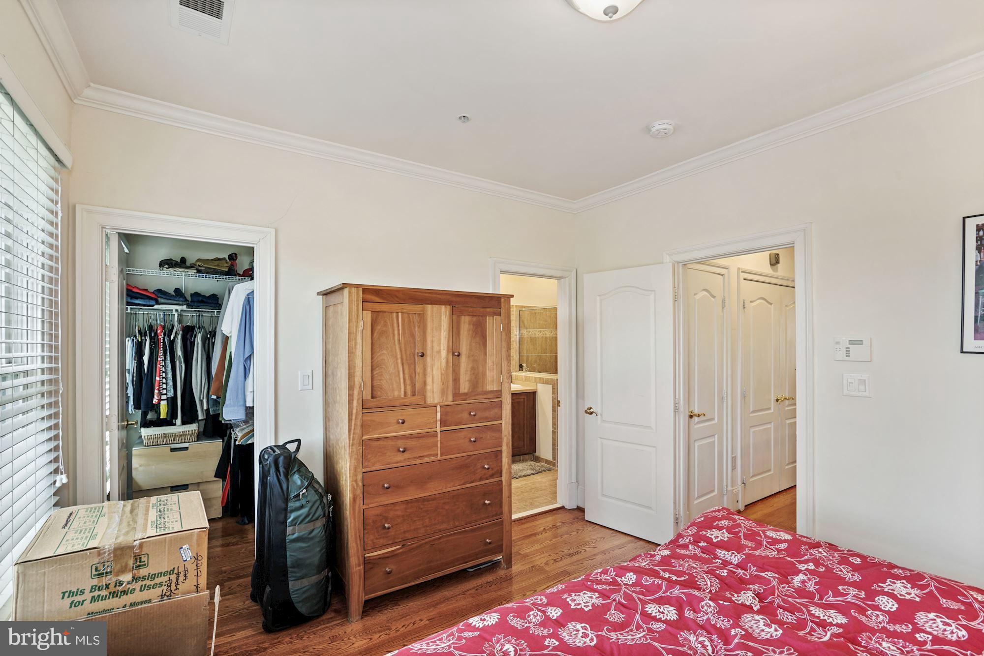 POTOMAC GREENS - Residential Lease