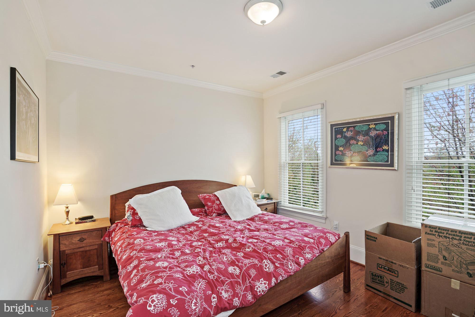 POTOMAC GREENS - Residential Lease