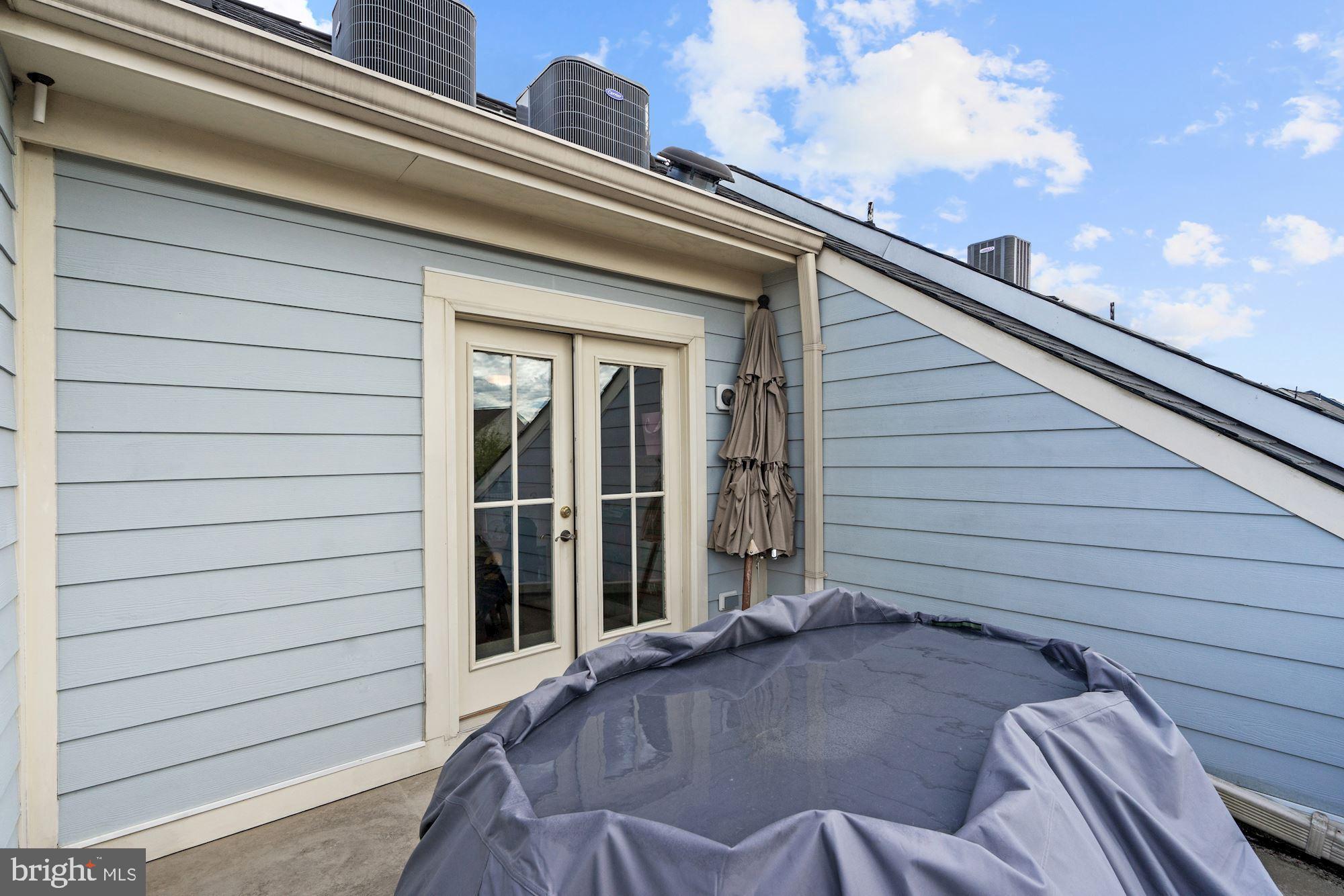 POTOMAC GREENS - Residential Lease