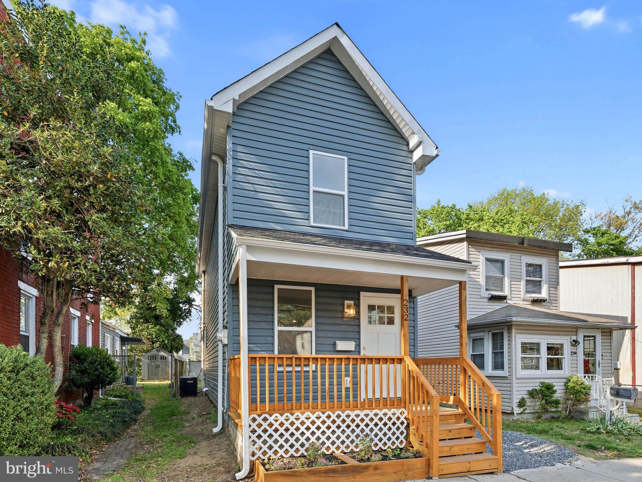 232 WASHINGTON STREET