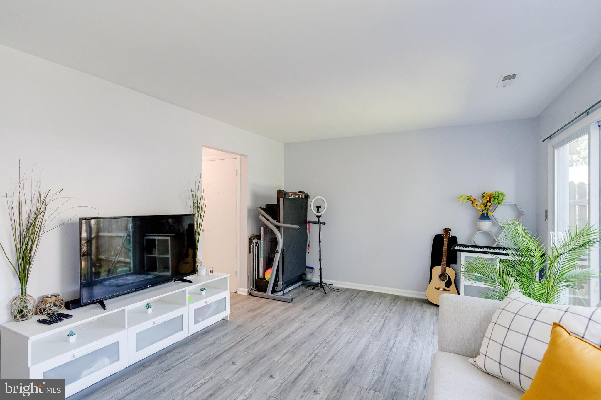 DEERFIELD - Residential