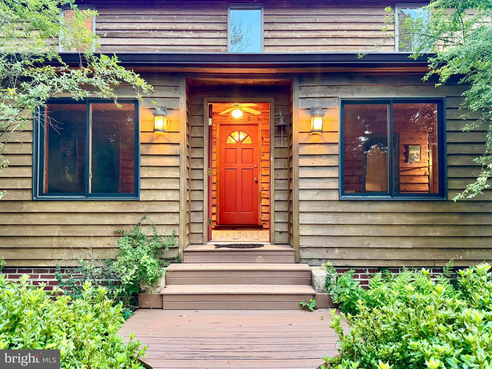 929 BROWNINGS COVE