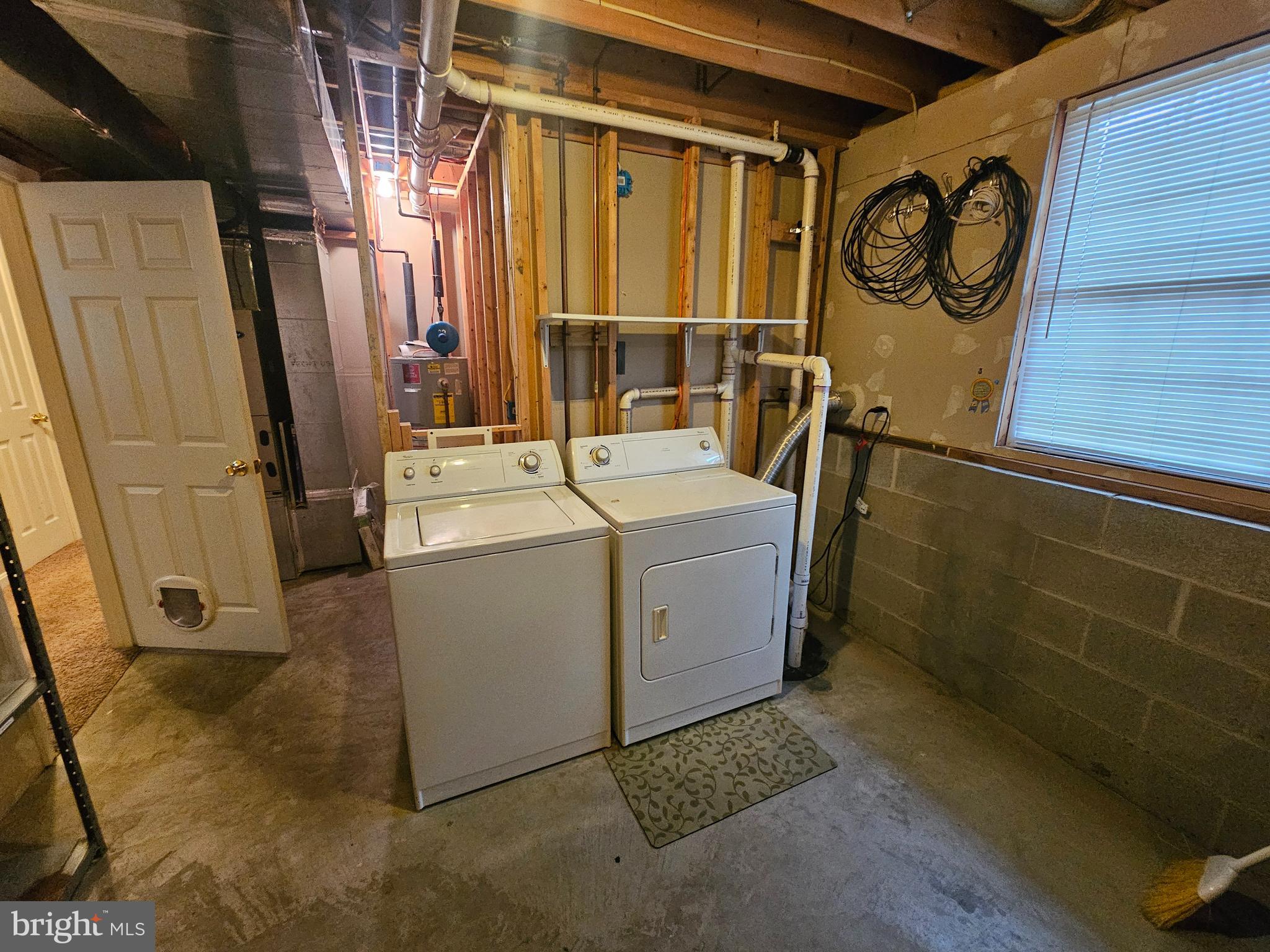 MAPLE GLEN ESTATES - Residential