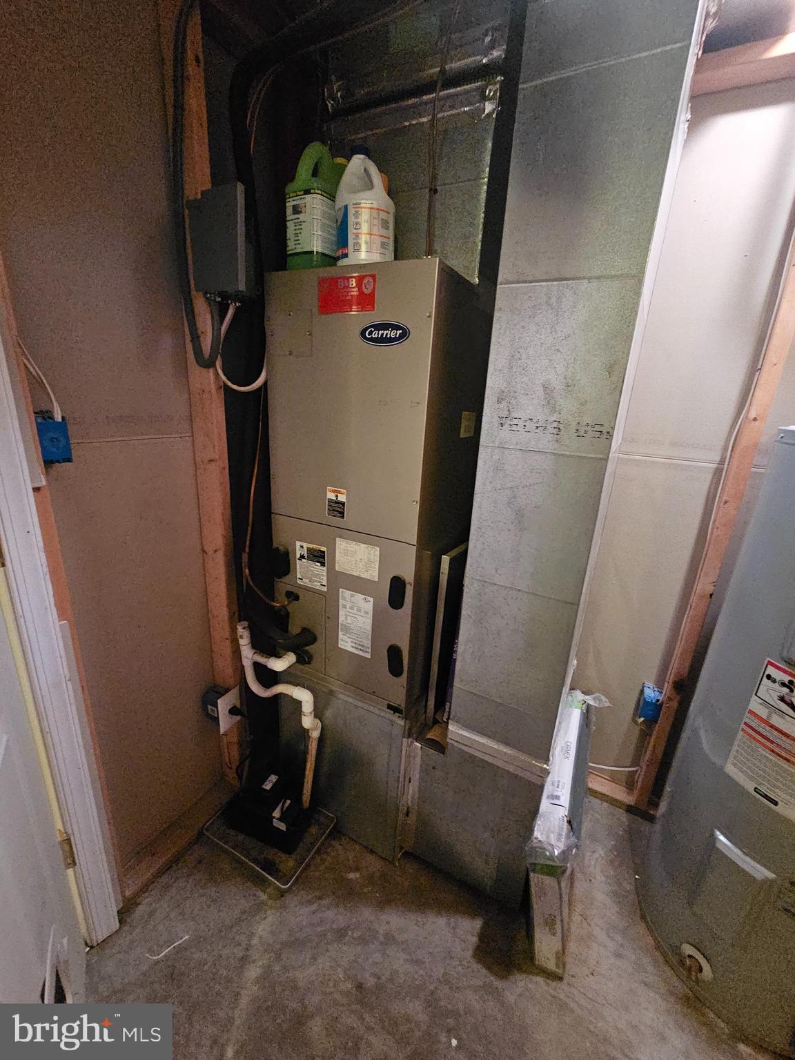 MAPLE GLEN ESTATES - Residential