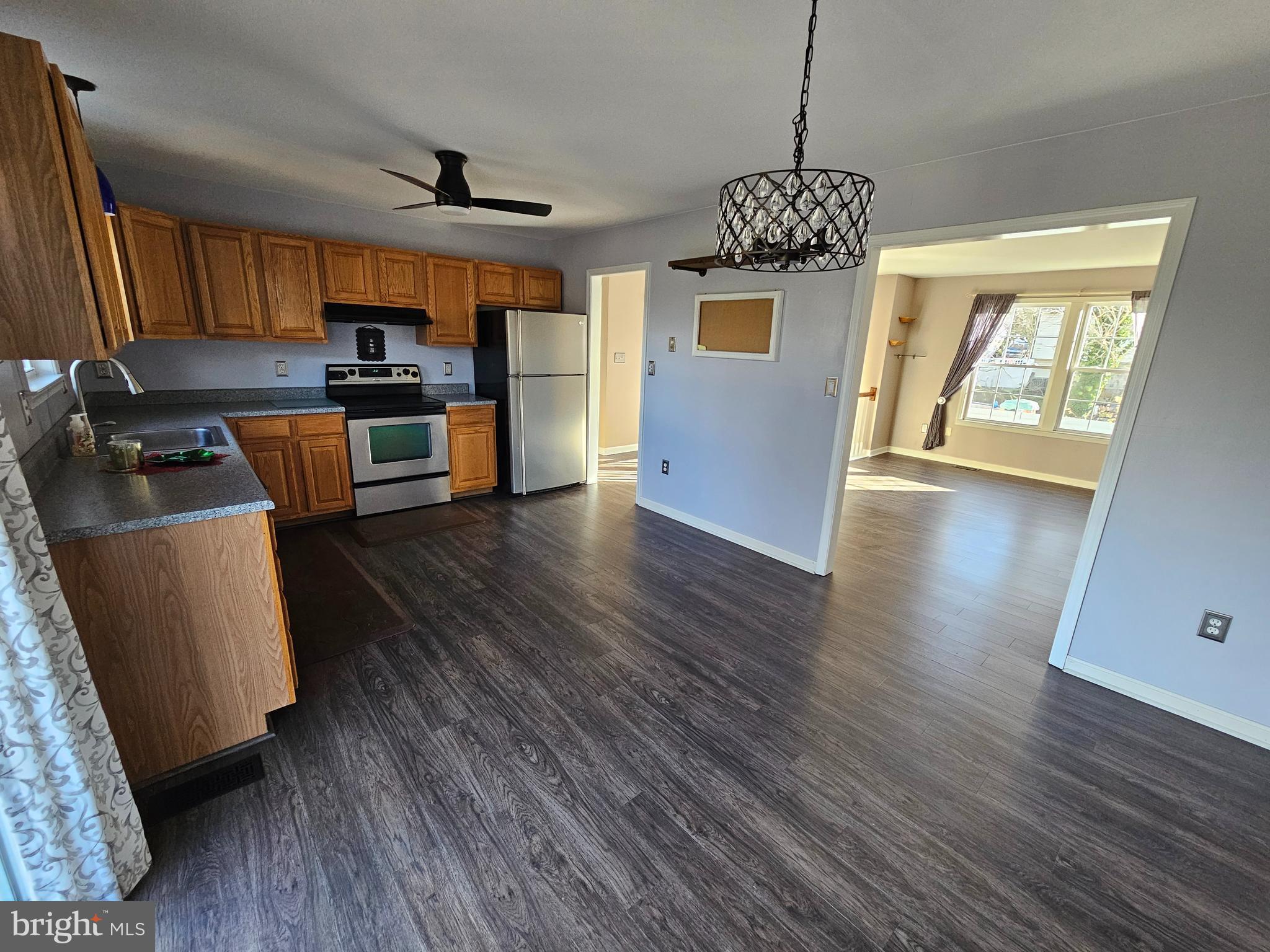 MAPLE GLEN ESTATES - Residential