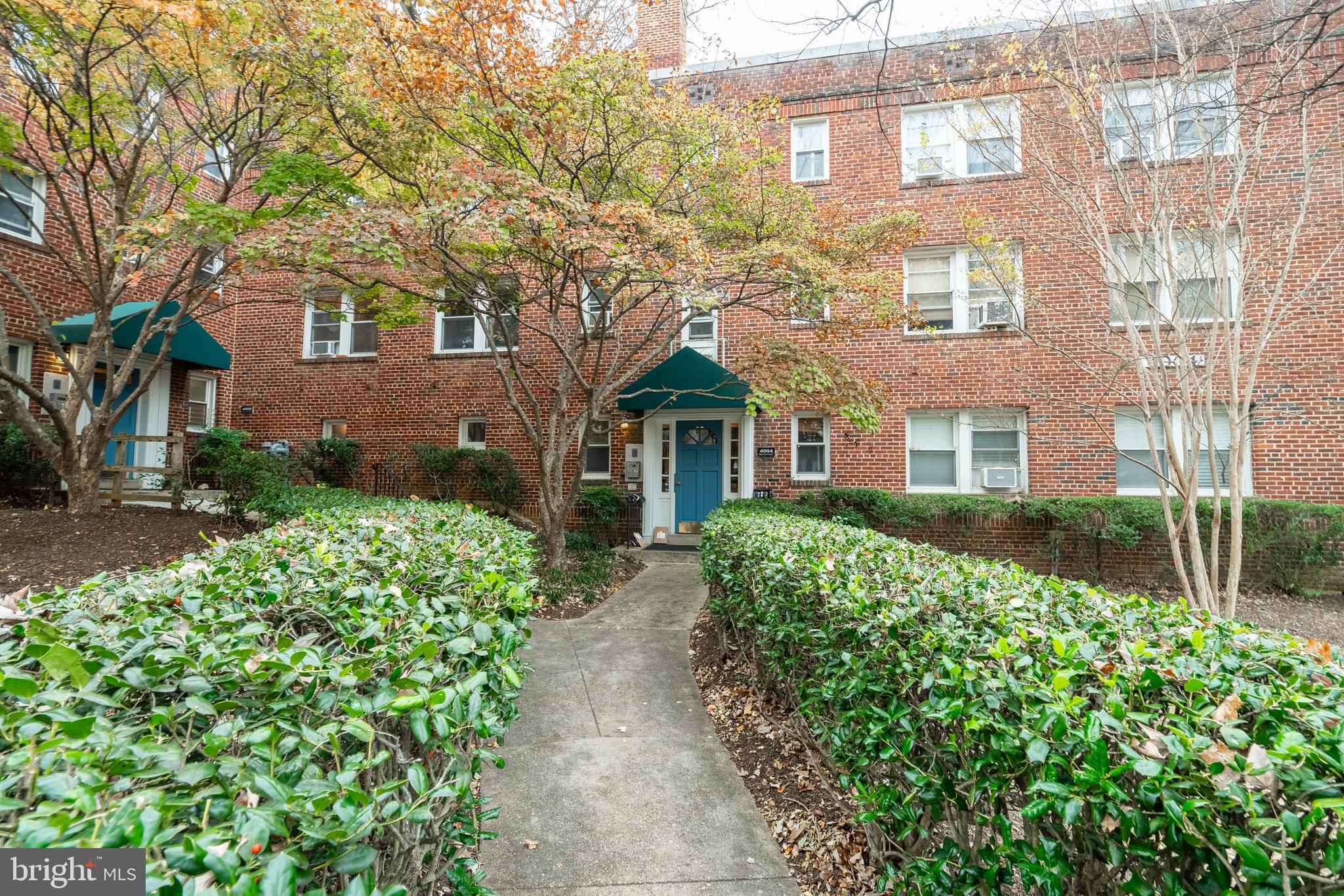 4004 BEECHER STREET NW 201