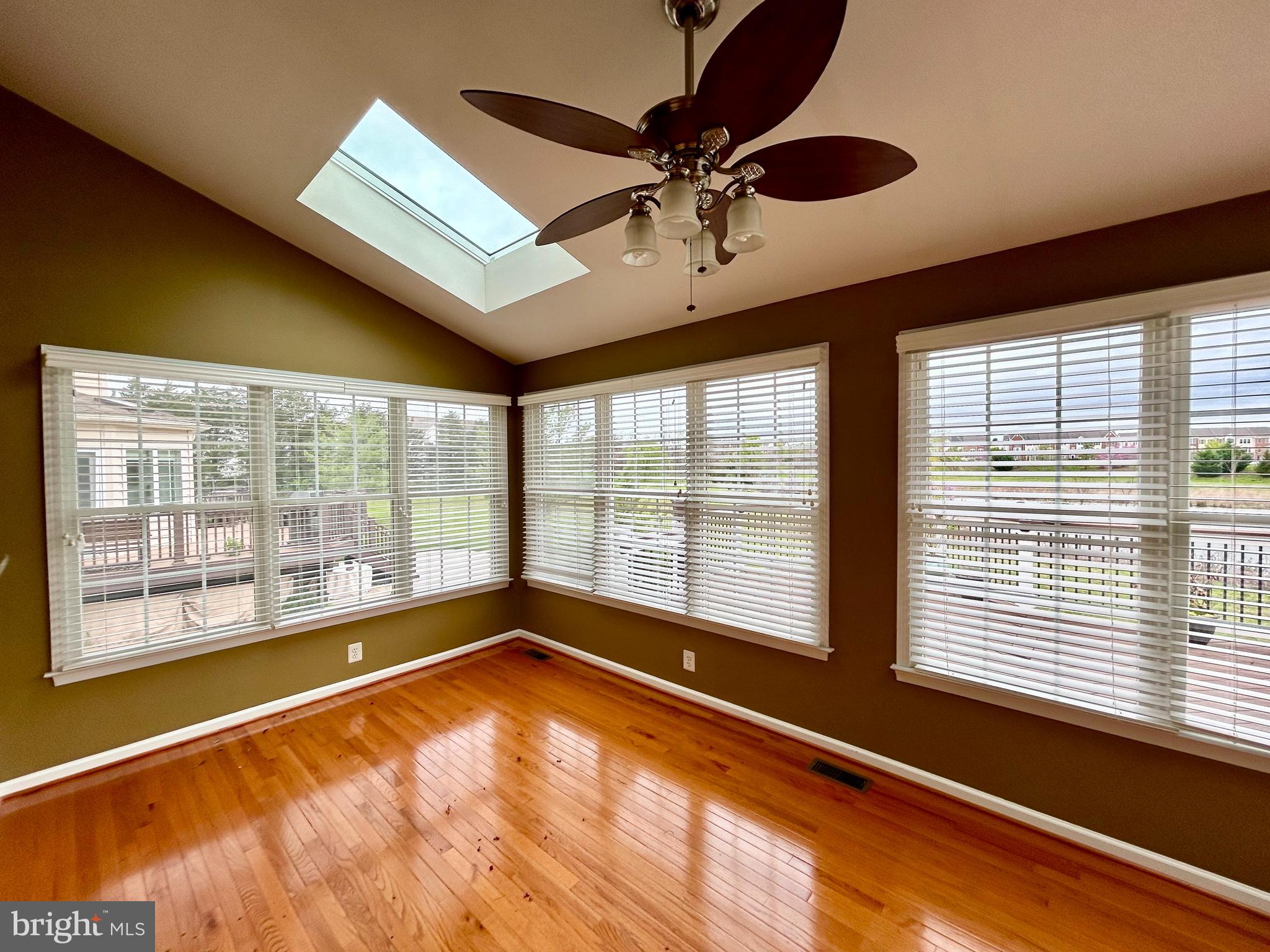 LOUDOUN COUNTY - Residential Lease