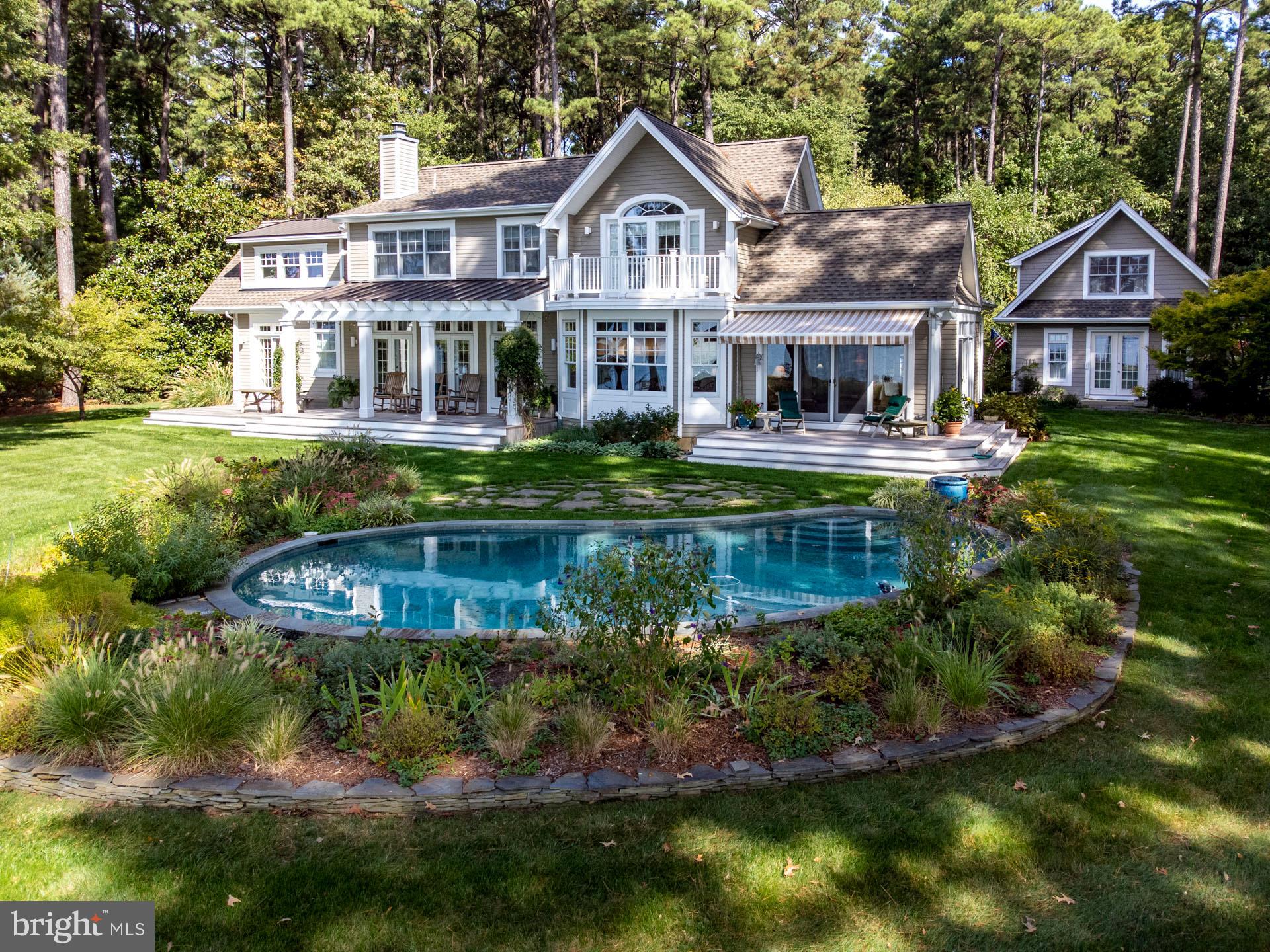 CHURCH NECK - Residential