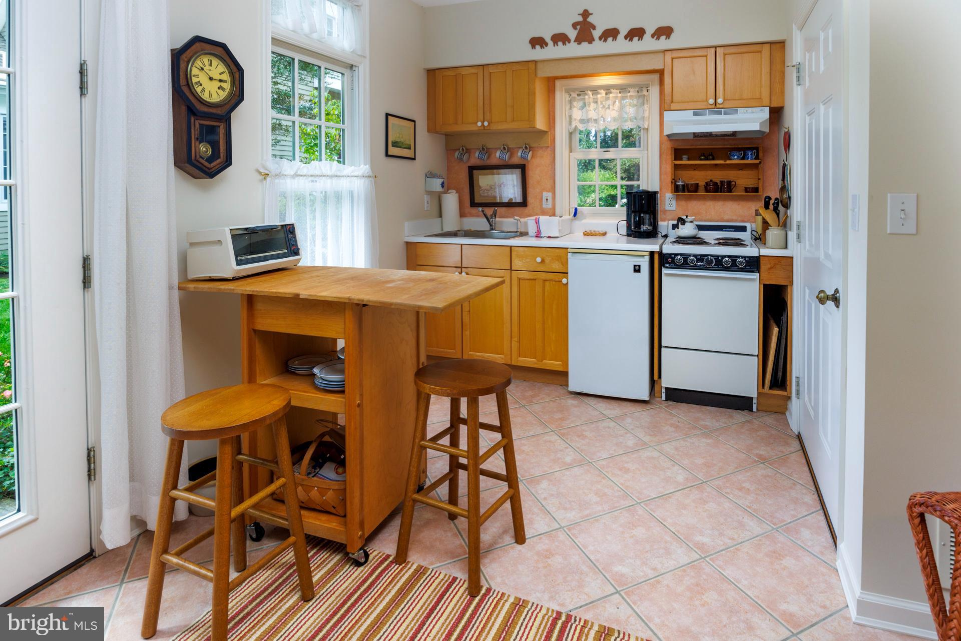 CHURCH NECK - Residential