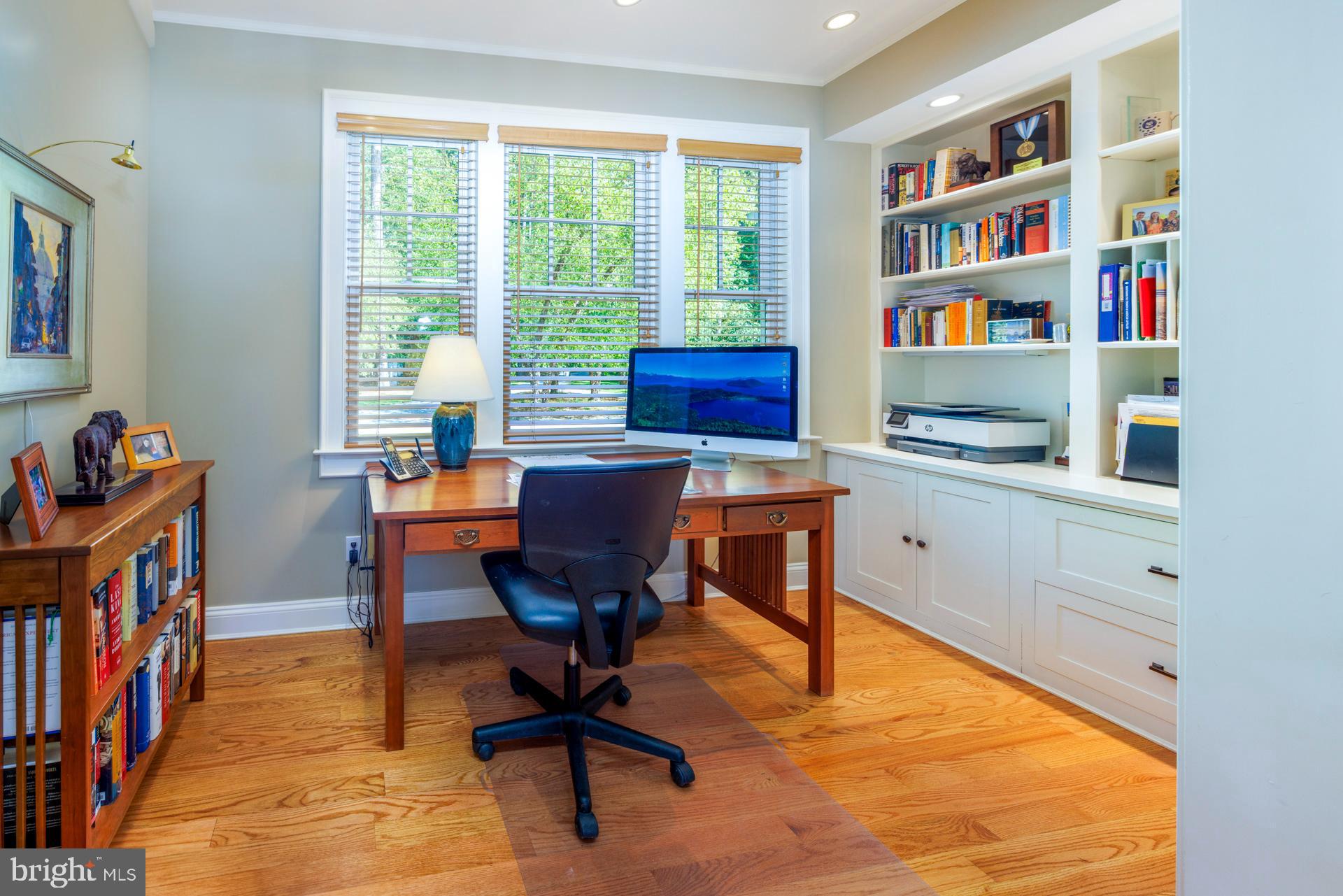 CHURCH NECK - Residential