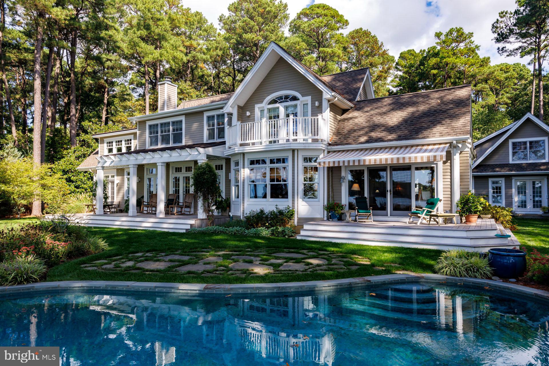 CHURCH NECK - Residential