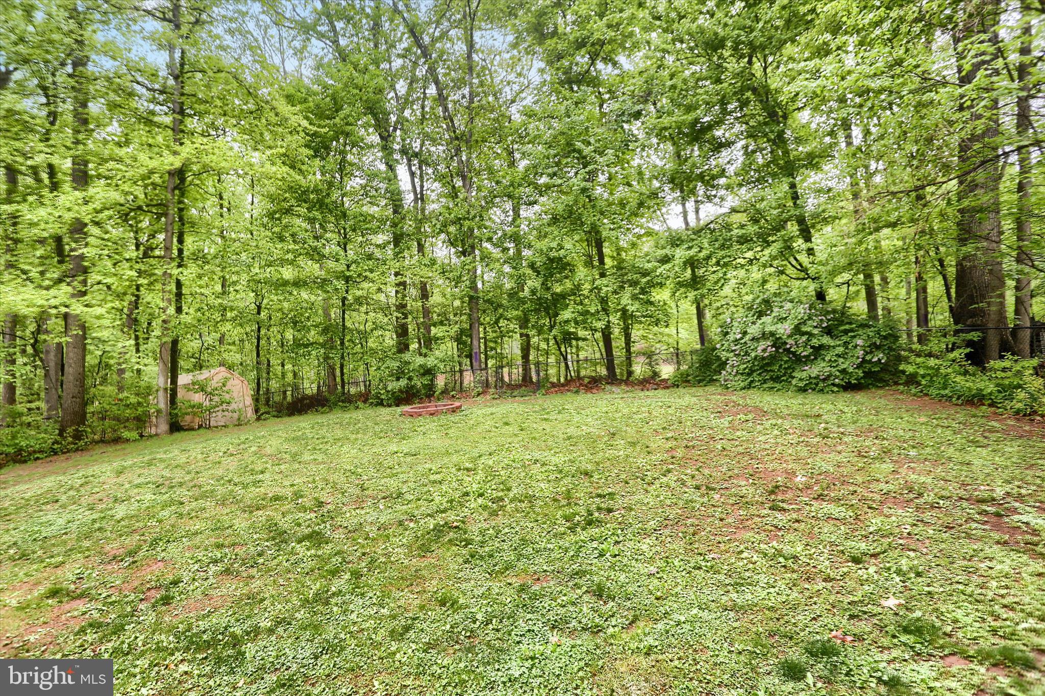 SHERWOOD FOREST - Residential