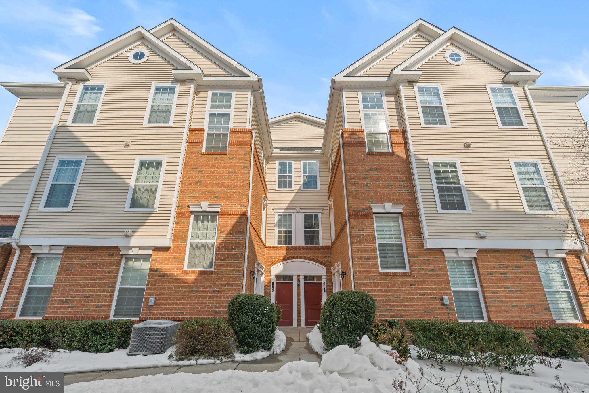 RIDGES AT LOUDOUN VALLEY - Residential