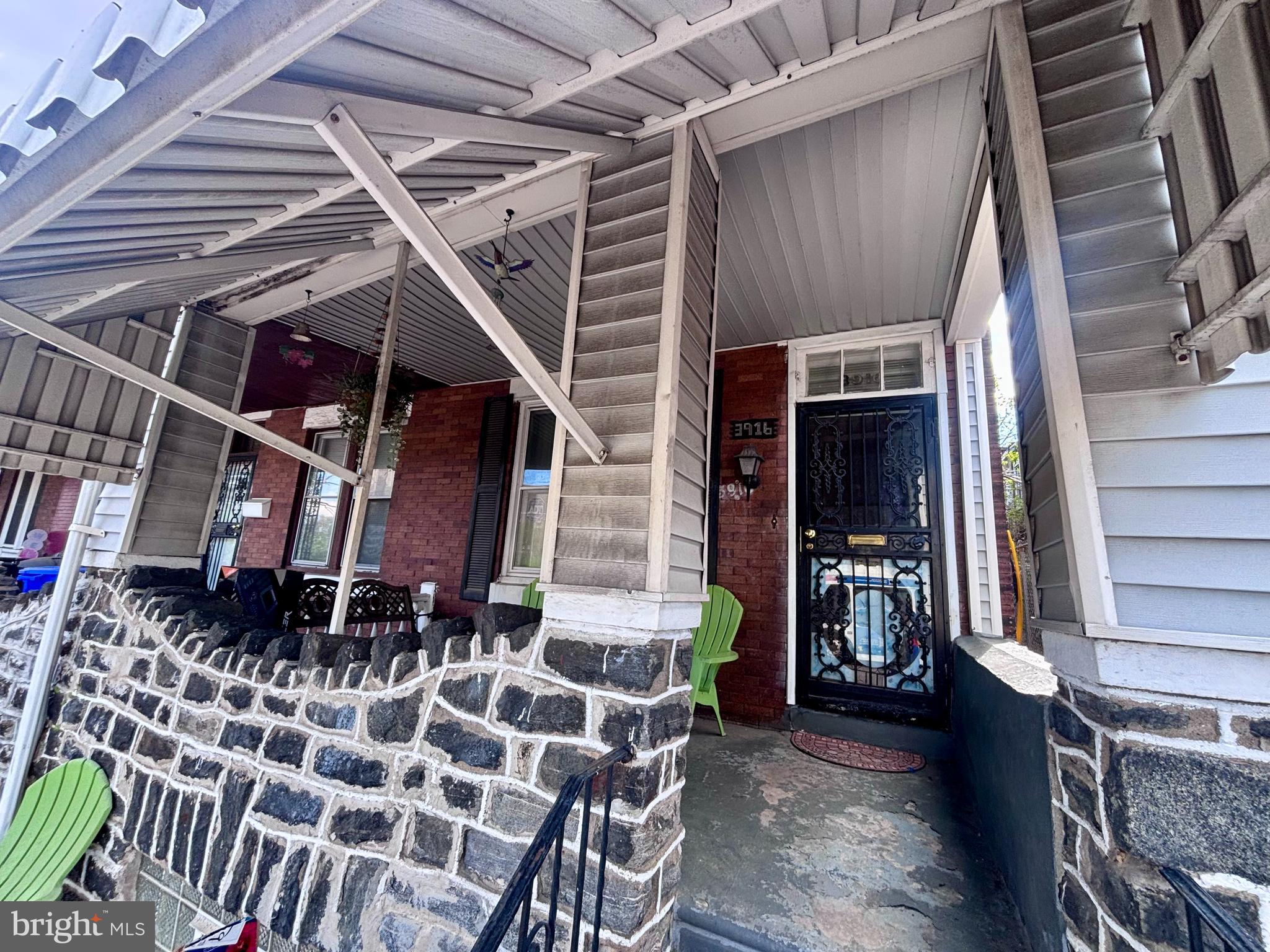 3916 PULASKI AVENUE