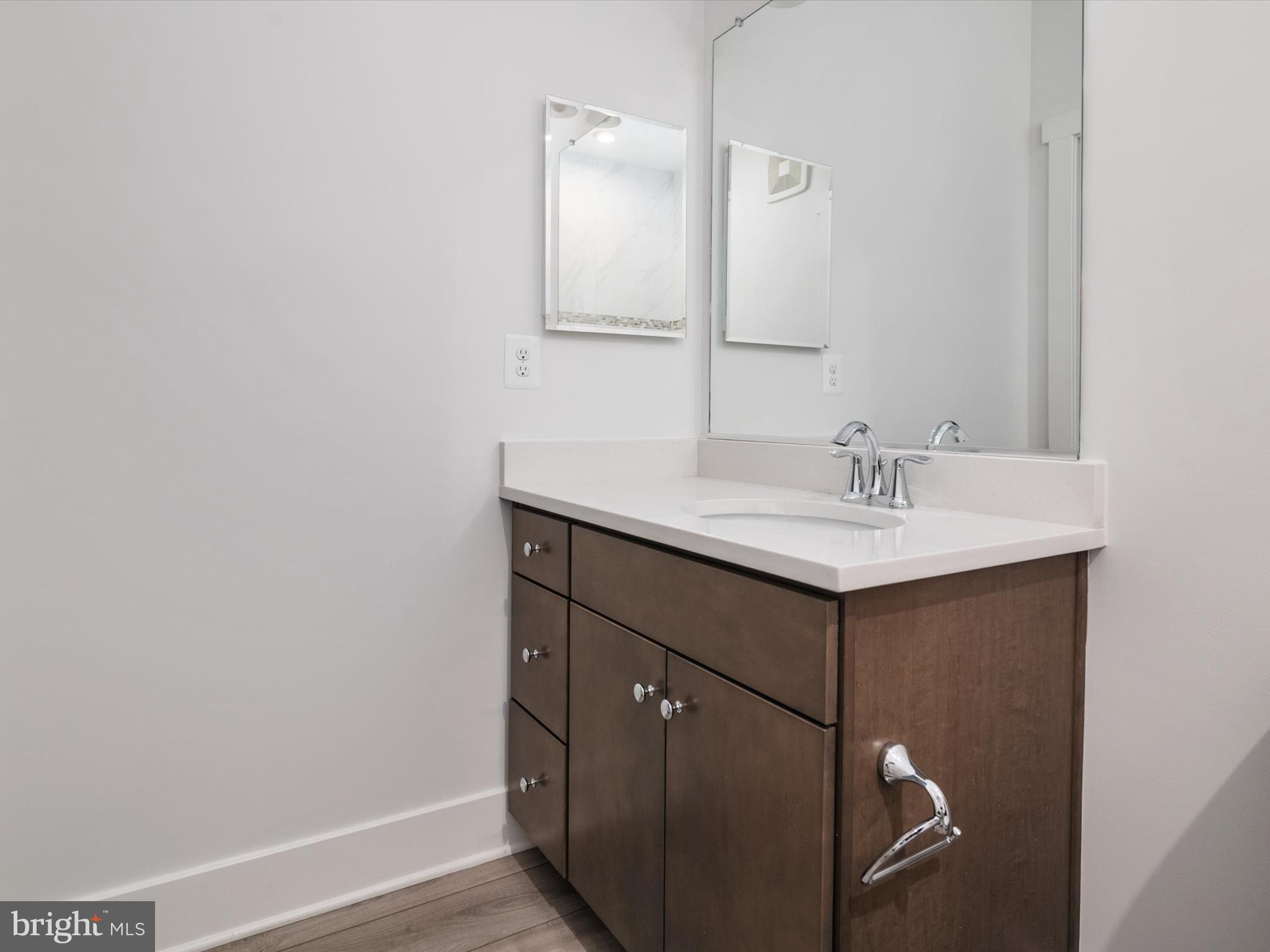 FOUR SEASONS AT KENT ISLAND - Residential