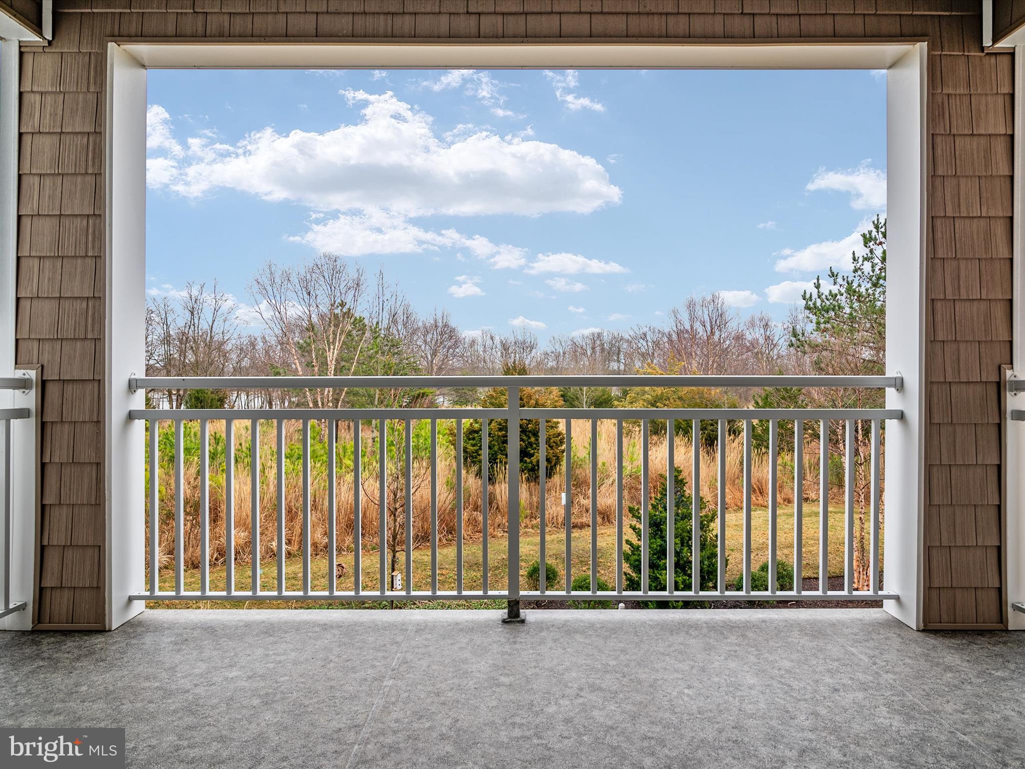 FOUR SEASONS AT KENT ISLAND - Residential