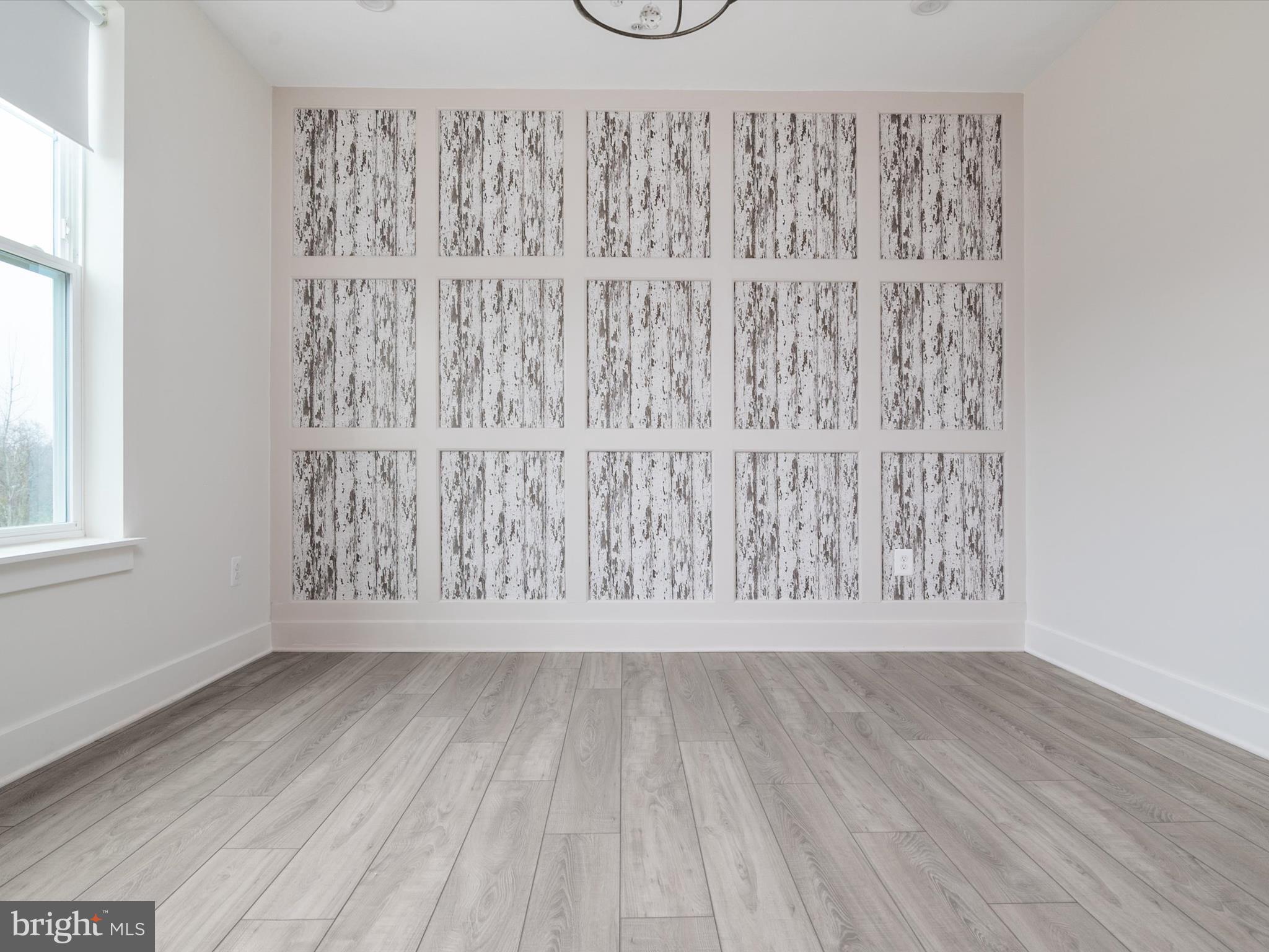 FOUR SEASONS AT KENT ISLAND - Residential