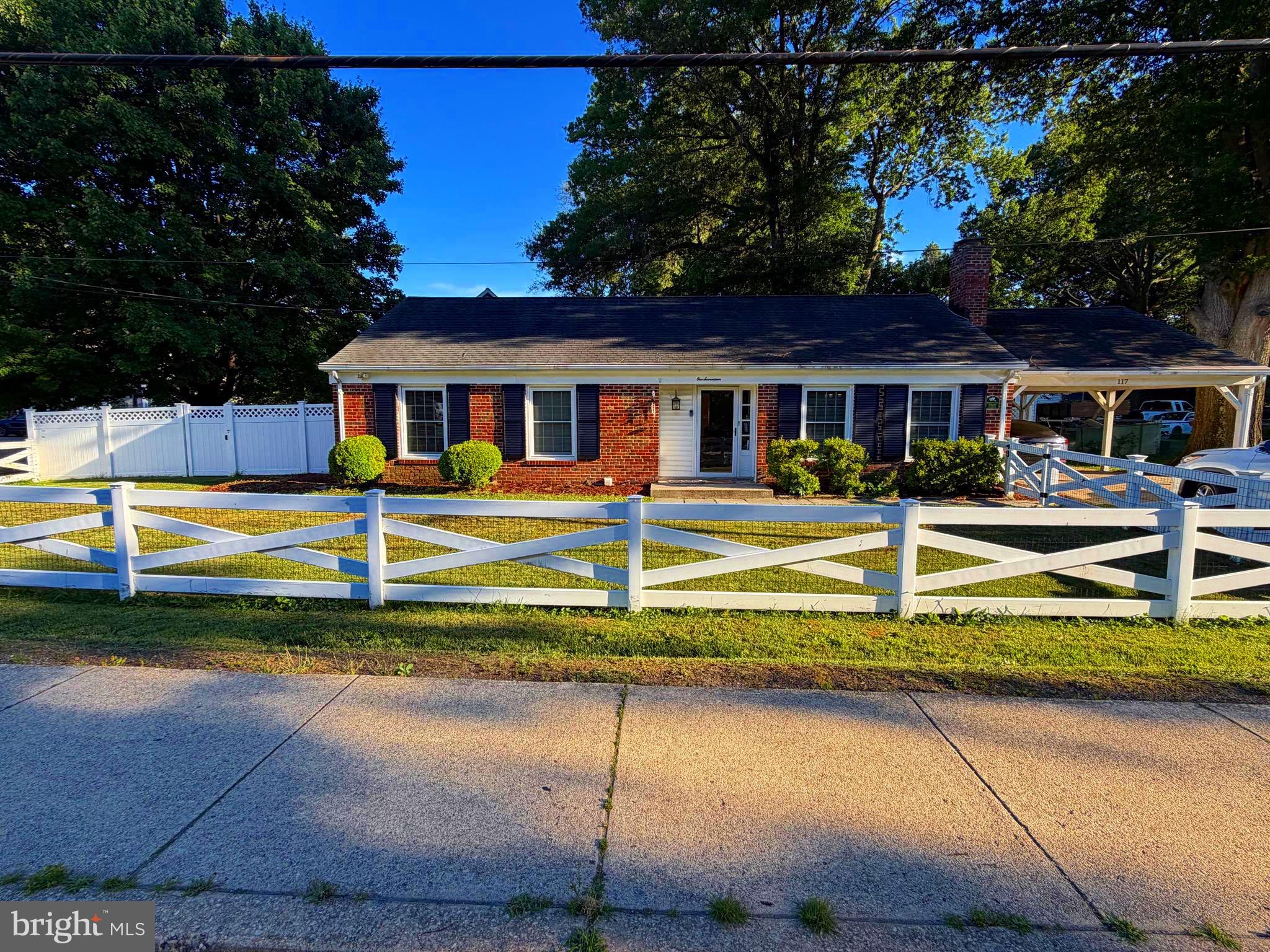 117 OAKWOOD ROAD
