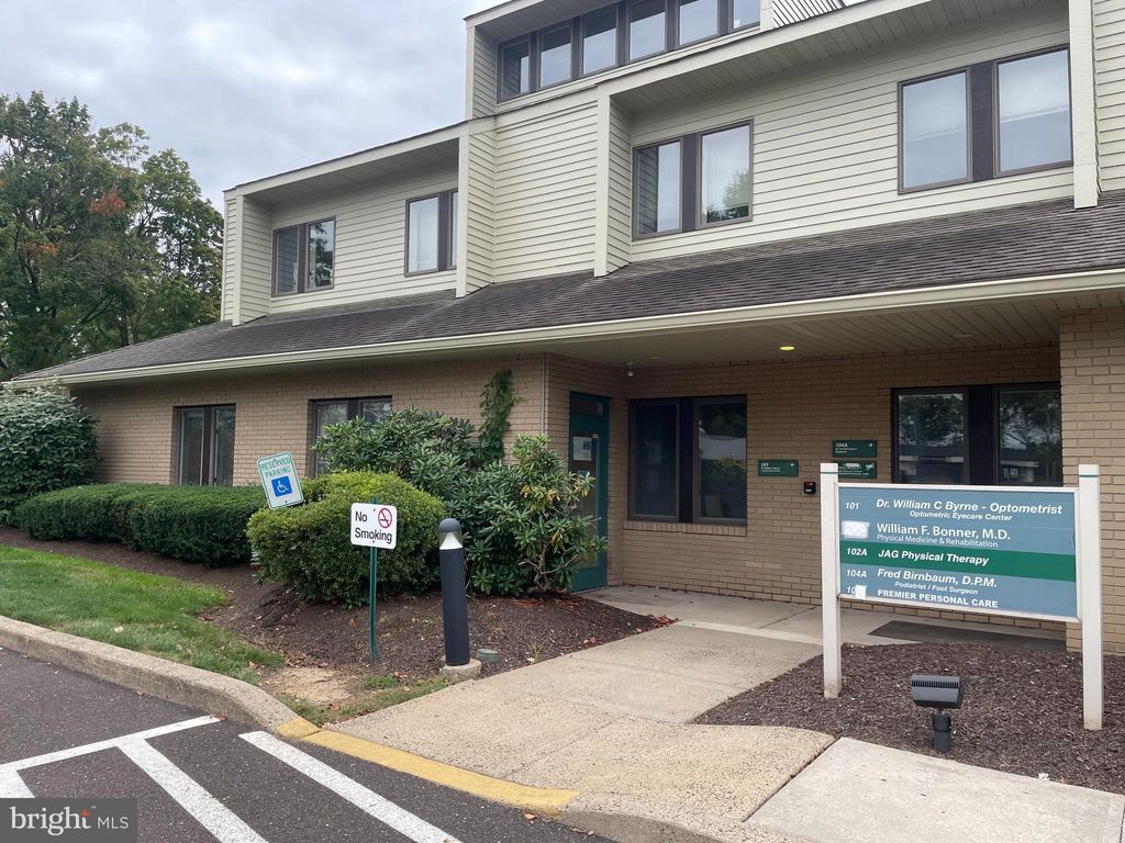 Photo of 333 N Oxford Valley Rd Sui #101, FAIRLESS HILLS, PA 19030 (MLS # PABU2110548)