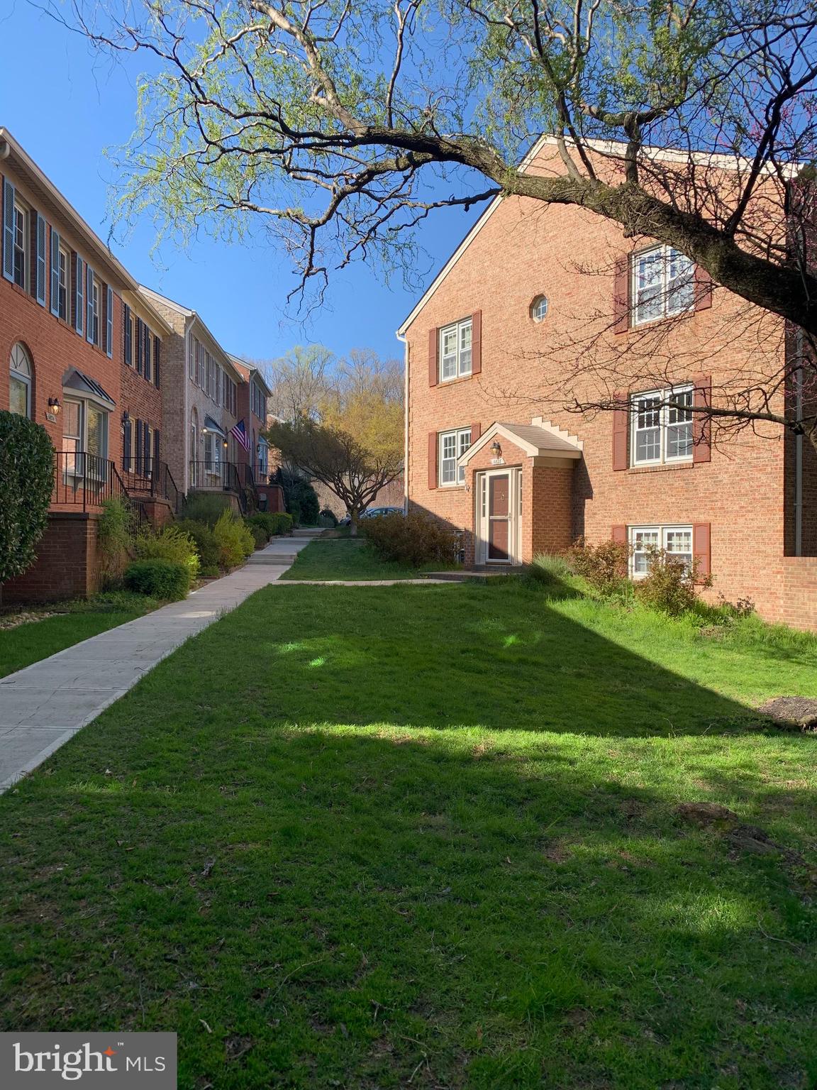 BEAUREGARD MANOR - Residential
