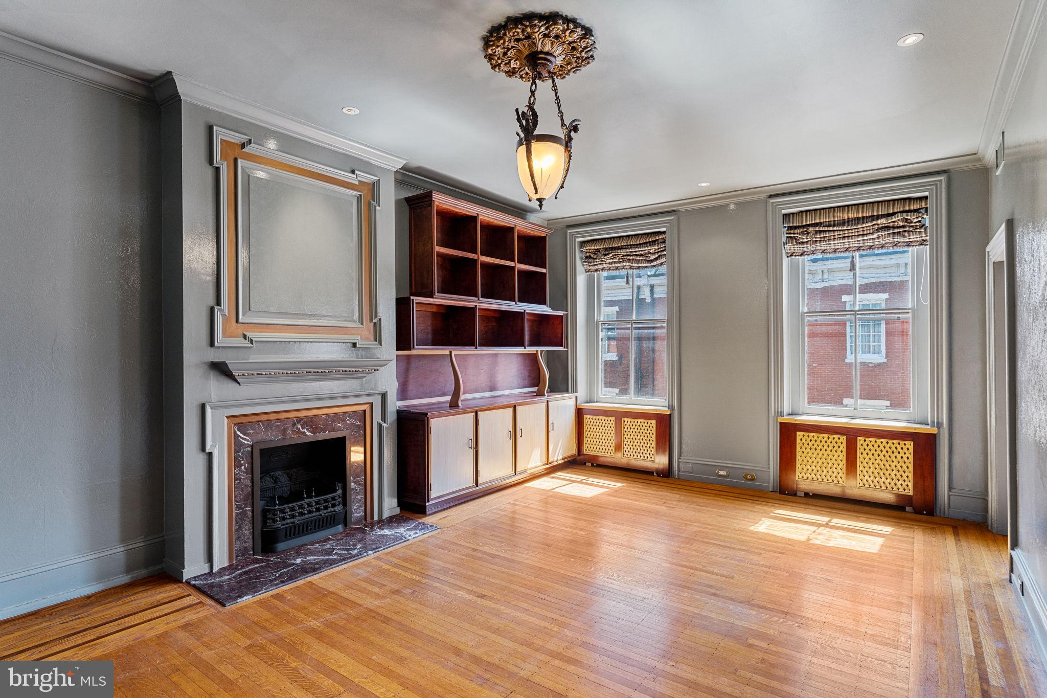 RITTENHOUSE SQUARE - Residential