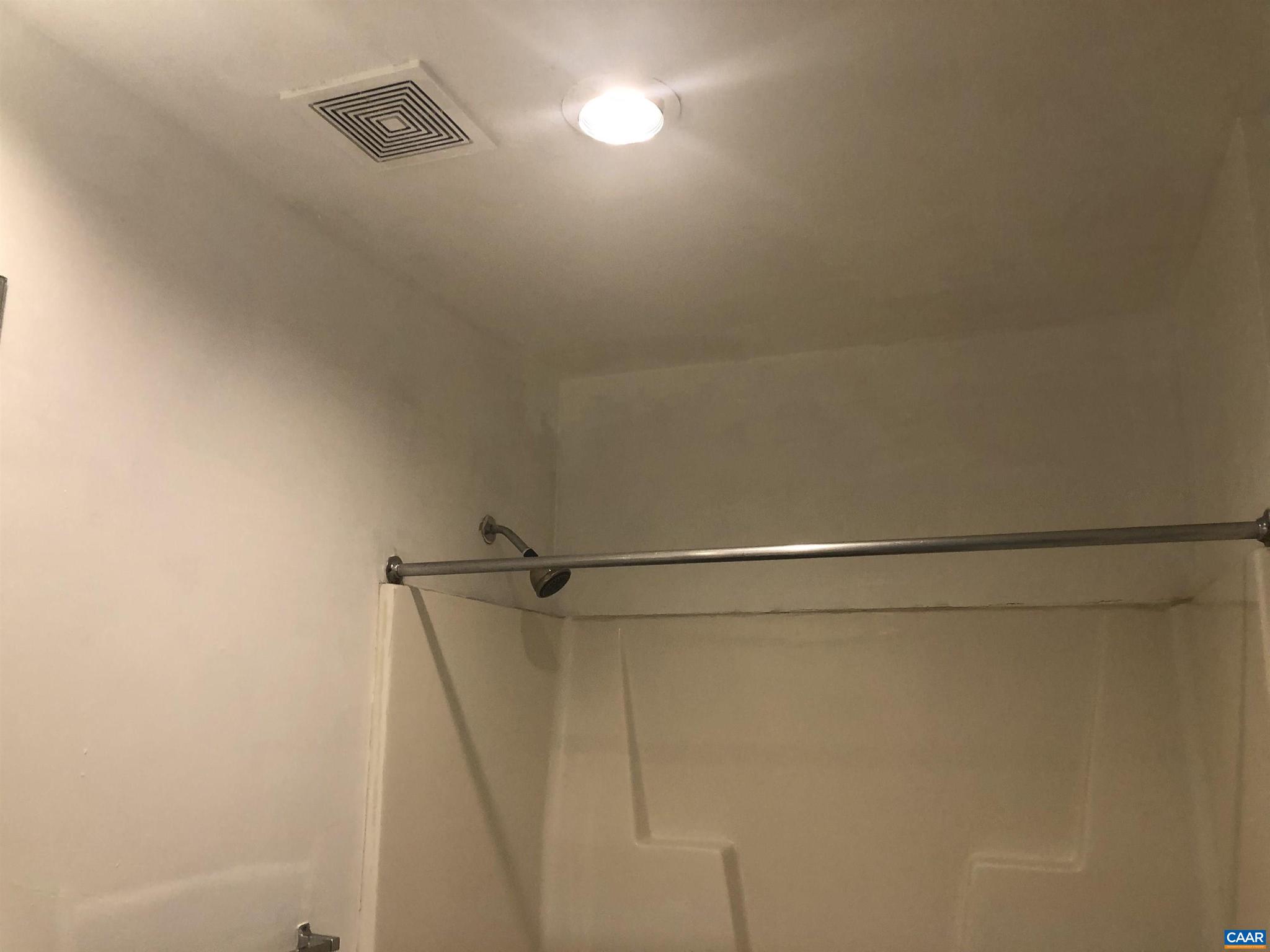 WERTLAND COMMONS - Residential Lease