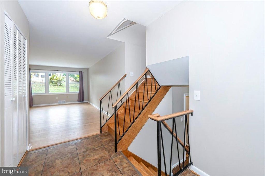 Photo of 4516 Bestor Drive, ROCKVILLE, MD 20853 (MLS # MDMC2204920)