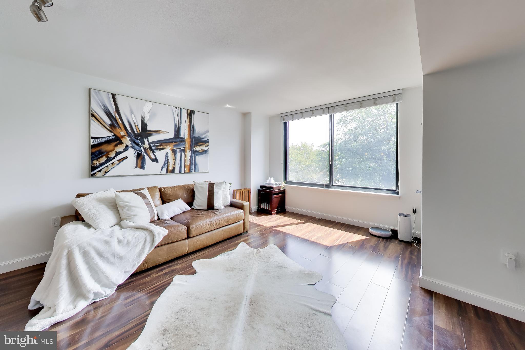 2451 MIDTOWN AVENUE 307