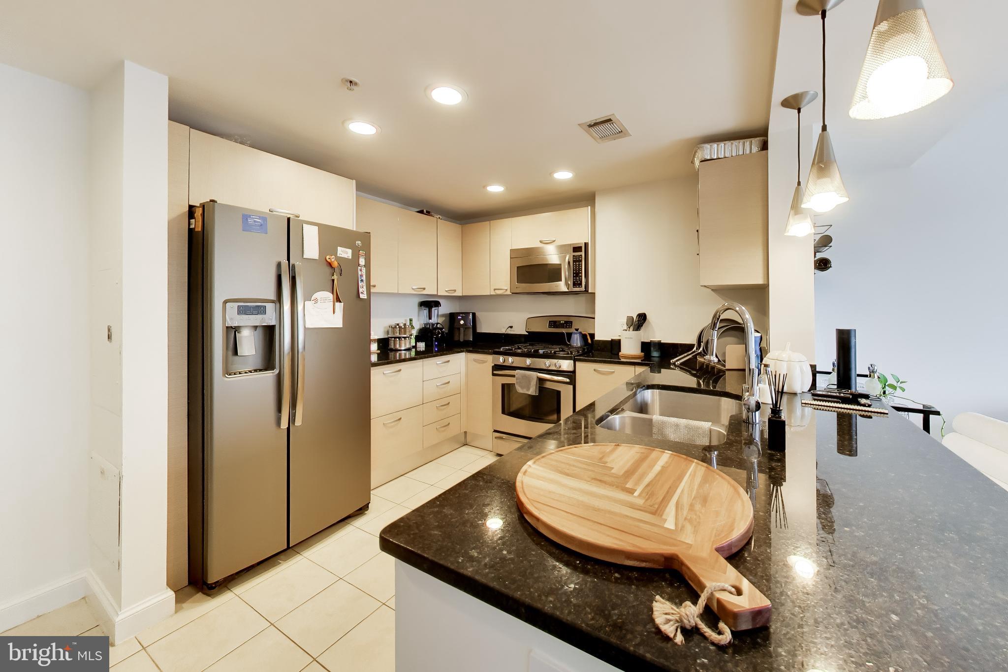 2451 MIDTOWN AVENUE 307