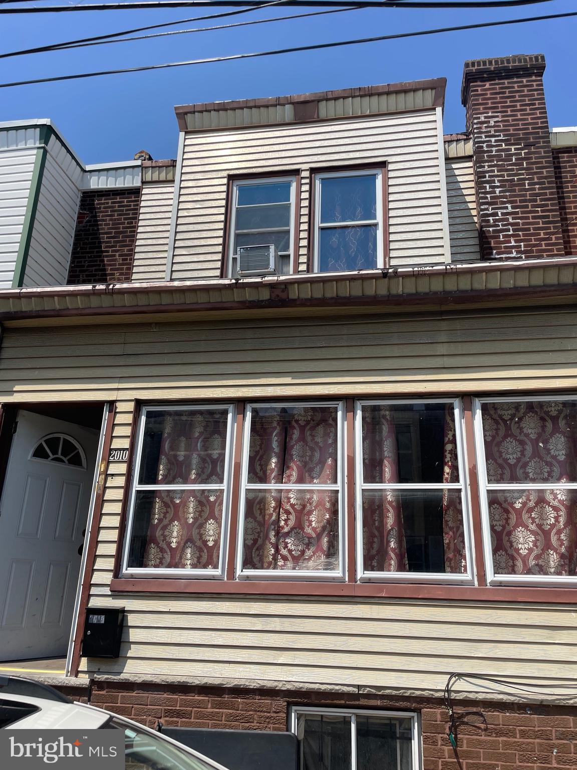 3-bedroom, 1-bathroom home located on a wide, quiet street in South Philadelphia. The property needs some updating and is being sold as-is. Seller will make no repairs and will not remove personal property or debris from the home. Great opportunity for investors or buyers looking for a renovation project. Conveniently located near public transportation, shopping, and local amenities.