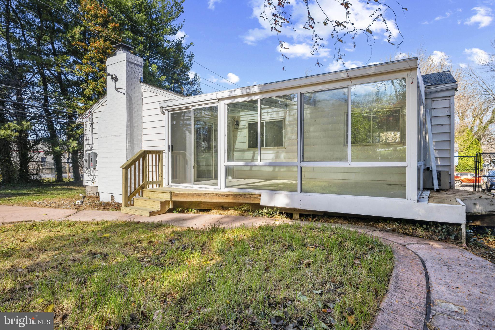 THE WOODLANDS - Residential