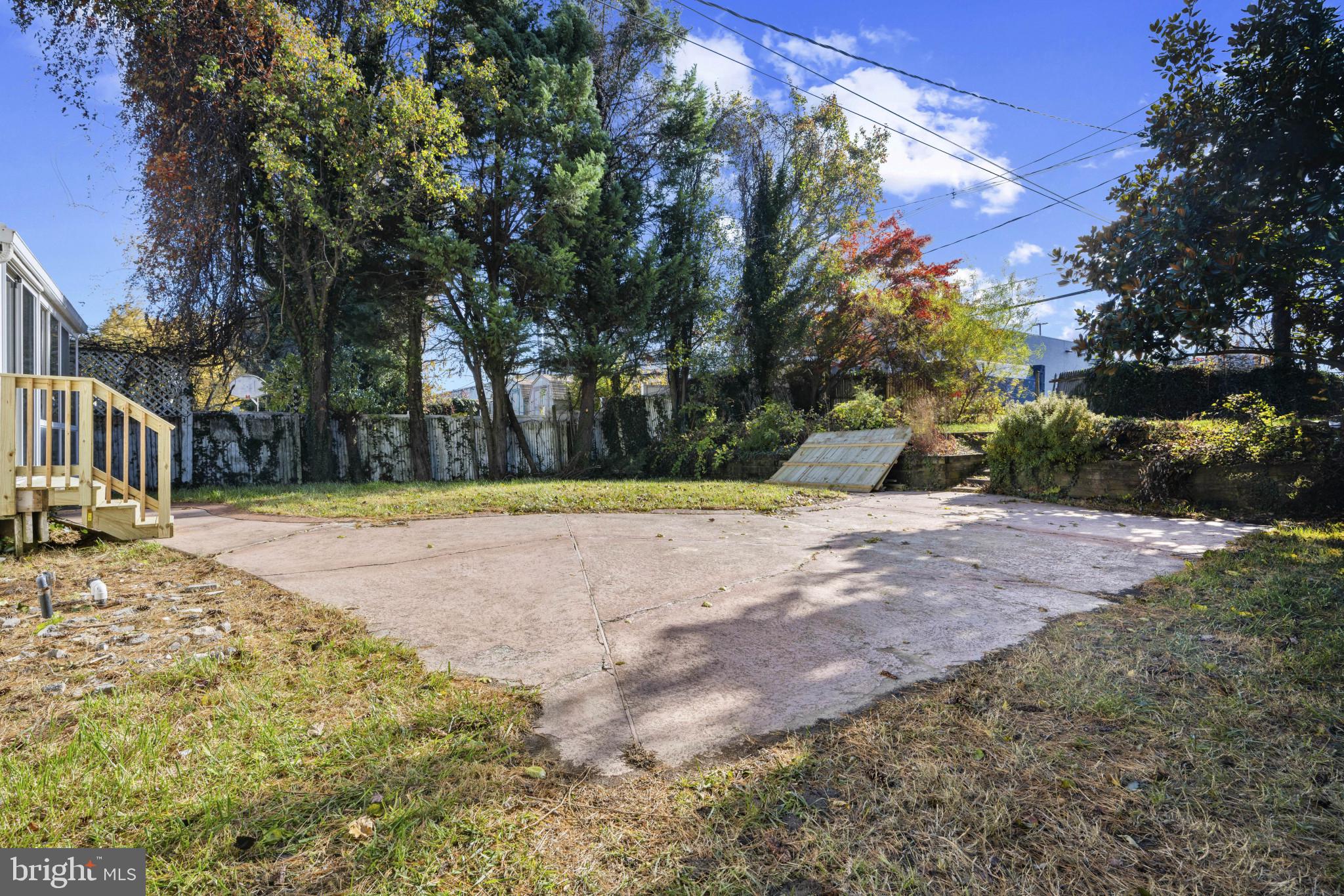 THE WOODLANDS - Residential