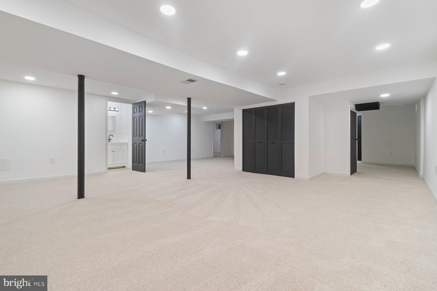 THE WOODLANDS - Residential