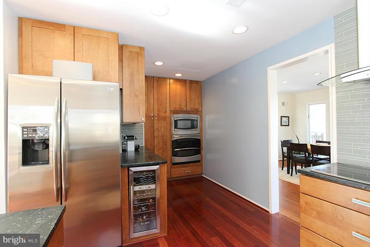 BETHESDA OUTSIDE - Residential