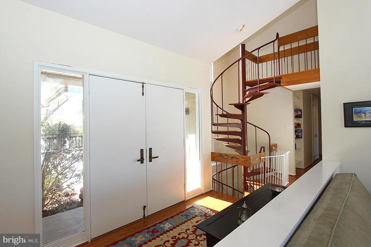 BETHESDA OUTSIDE - Residential