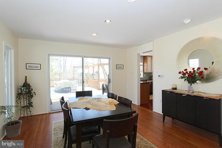 BETHESDA OUTSIDE - Residential