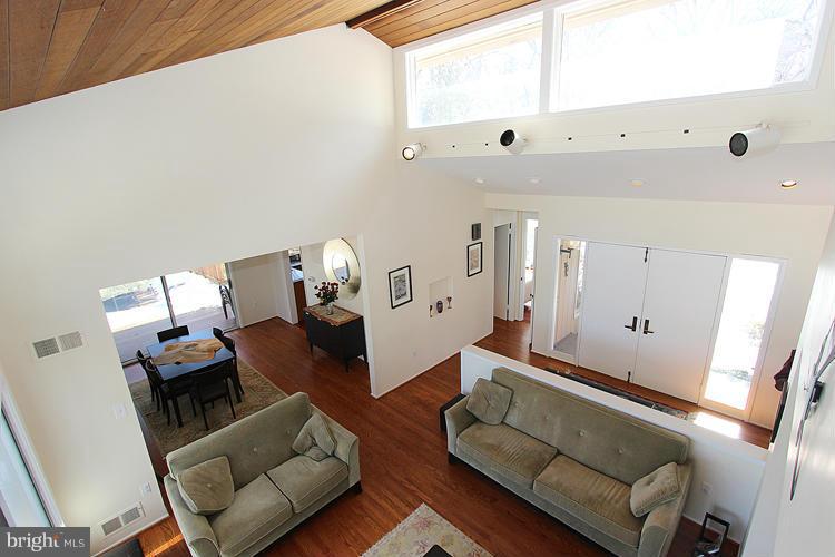 BETHESDA OUTSIDE - Residential