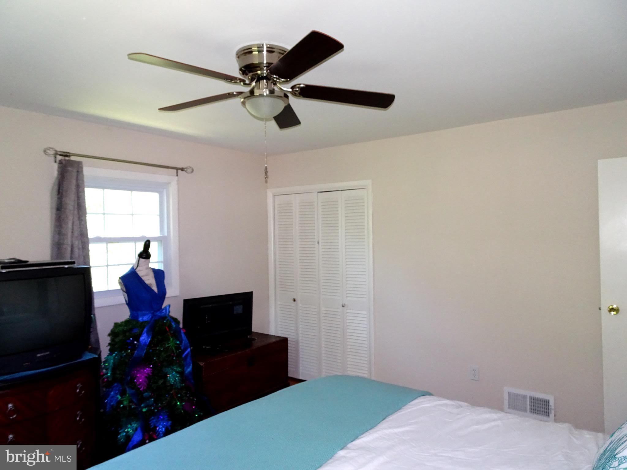 MOUNT VERNON HILLS - Residential Lease