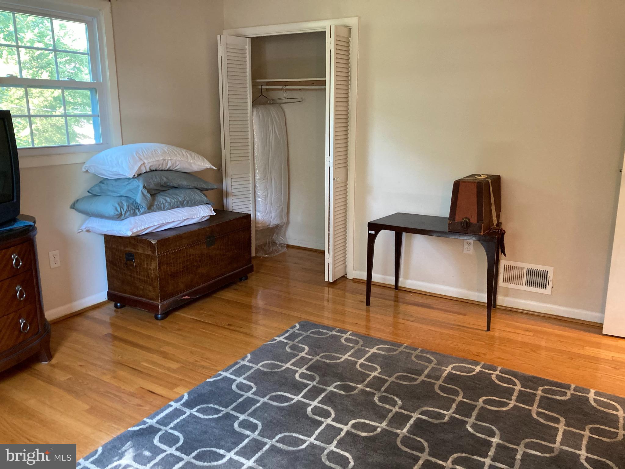 MOUNT VERNON HILLS - Residential Lease