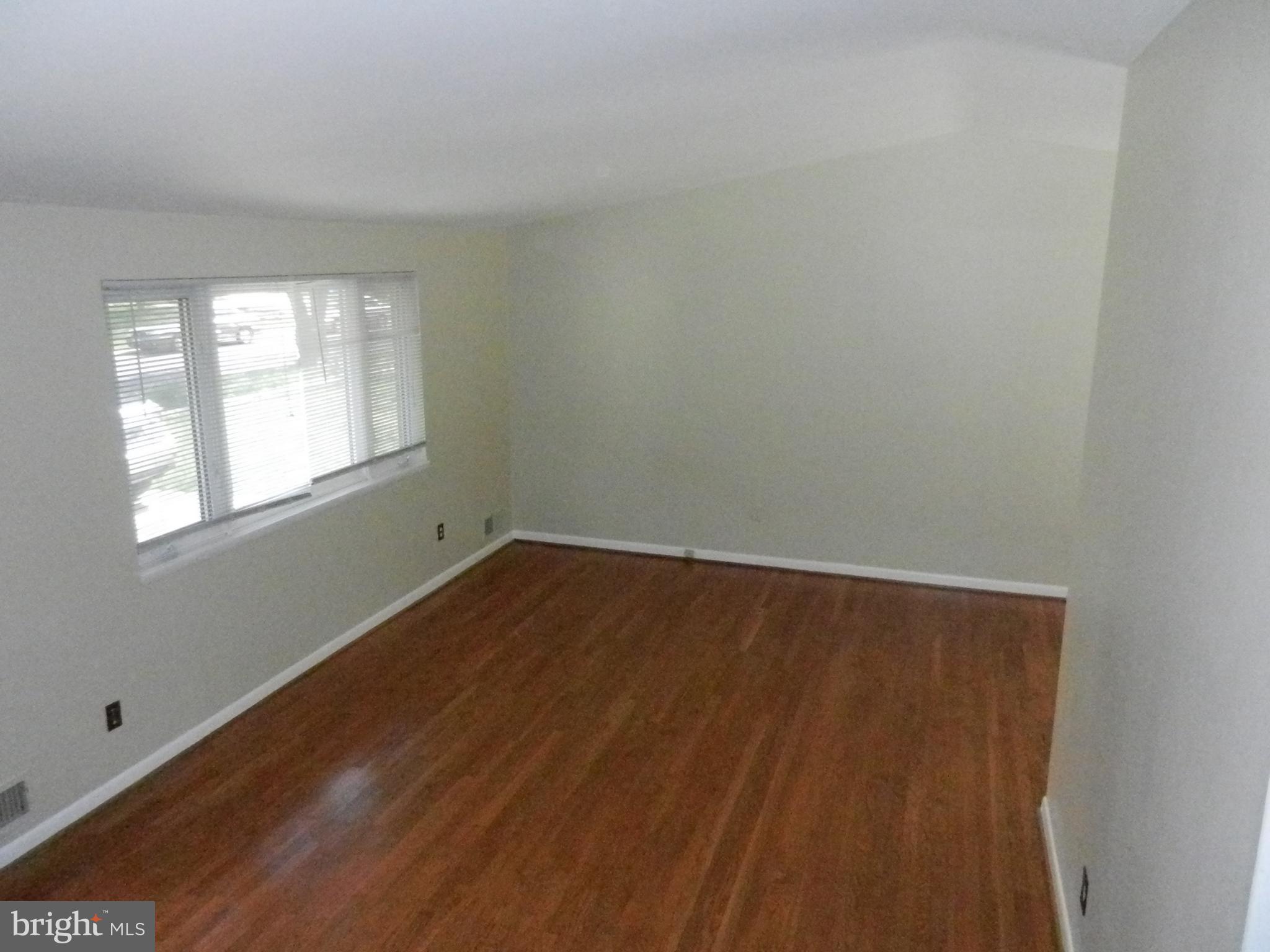 NORTHWOOD PARK - Residential Lease