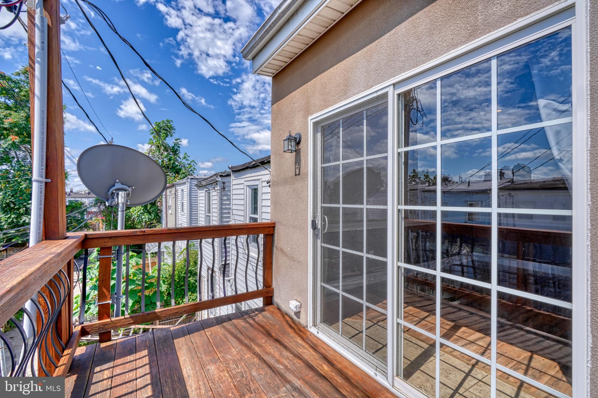 WASHINGTON VILLAGE - Residential