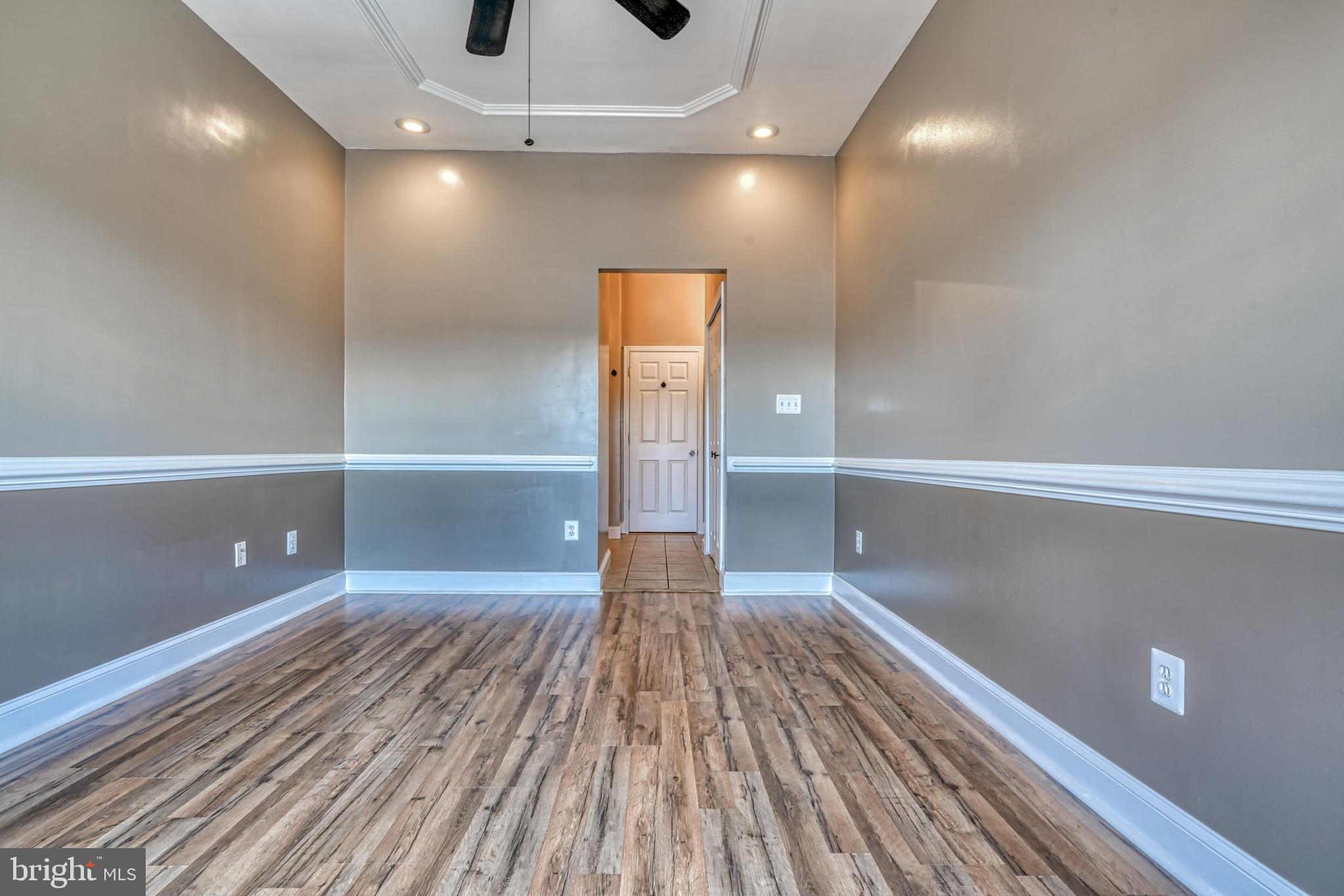 WASHINGTON VILLAGE - Residential