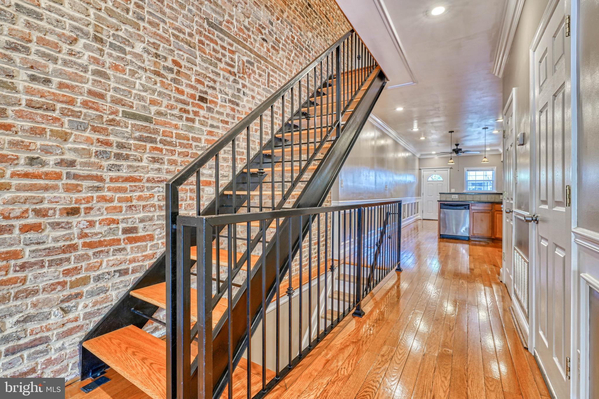 WASHINGTON VILLAGE - Residential