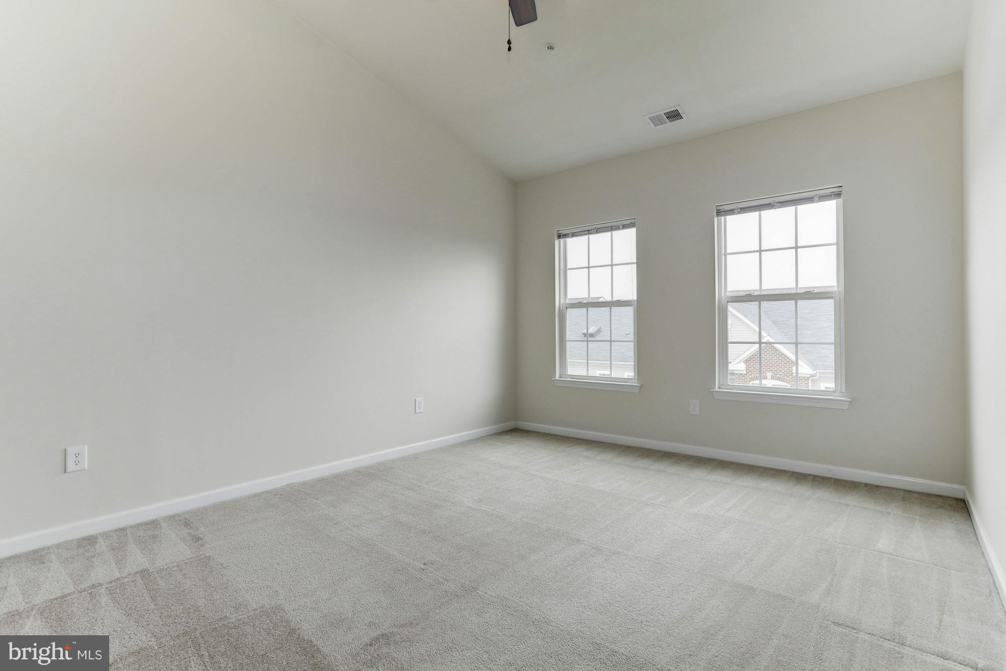 STONEY RUN - Residential