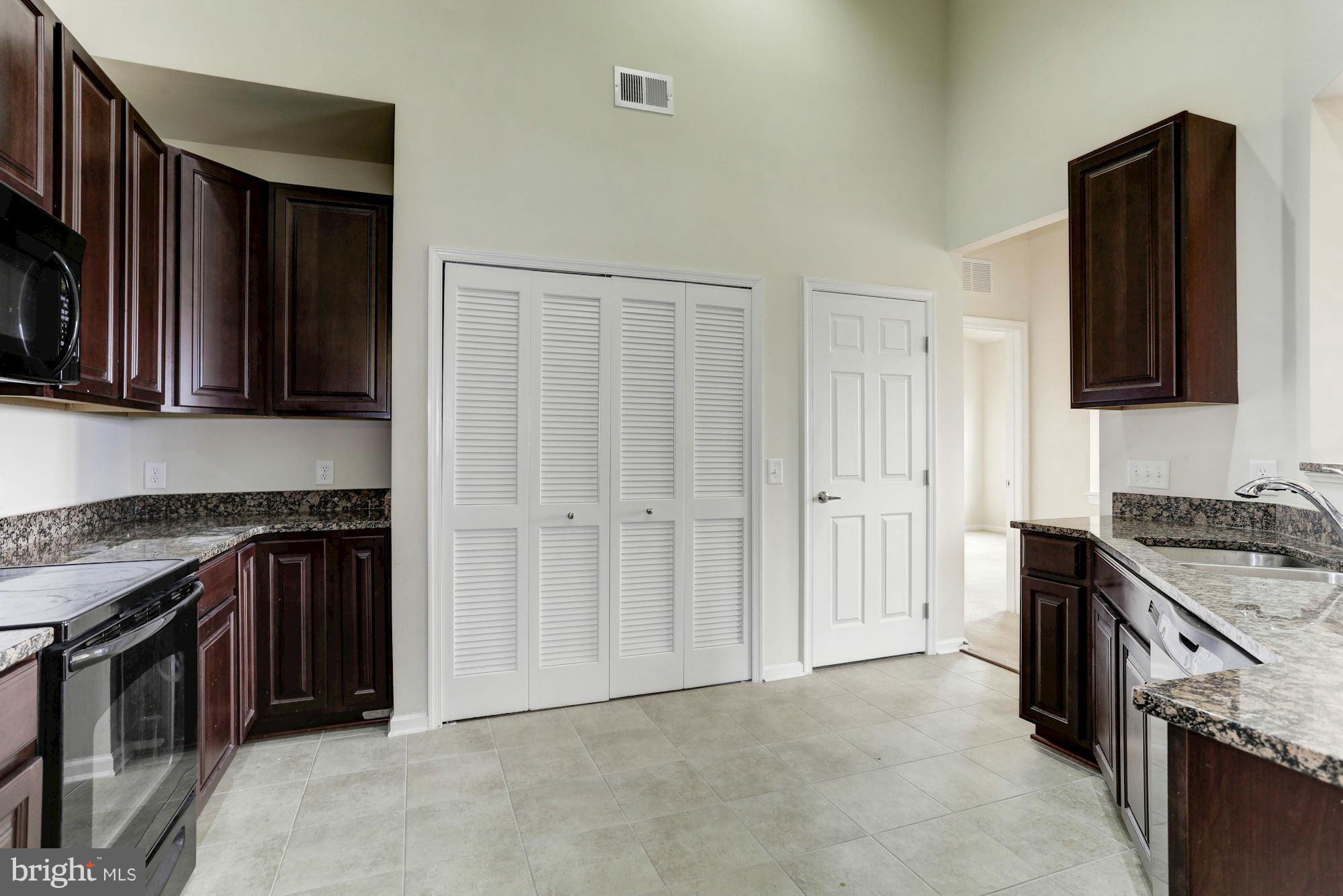 STONEY RUN - Residential