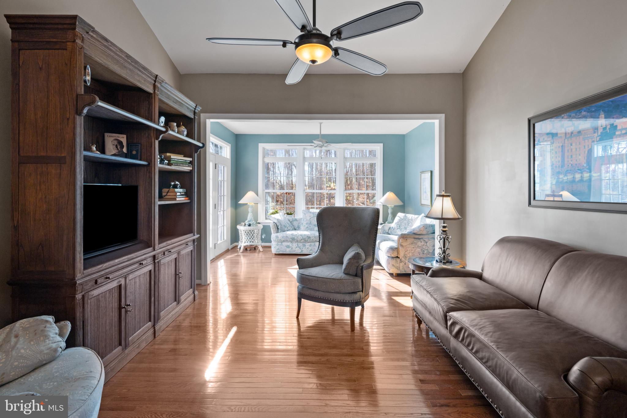 WAVERLY WOODS WEST - Residential