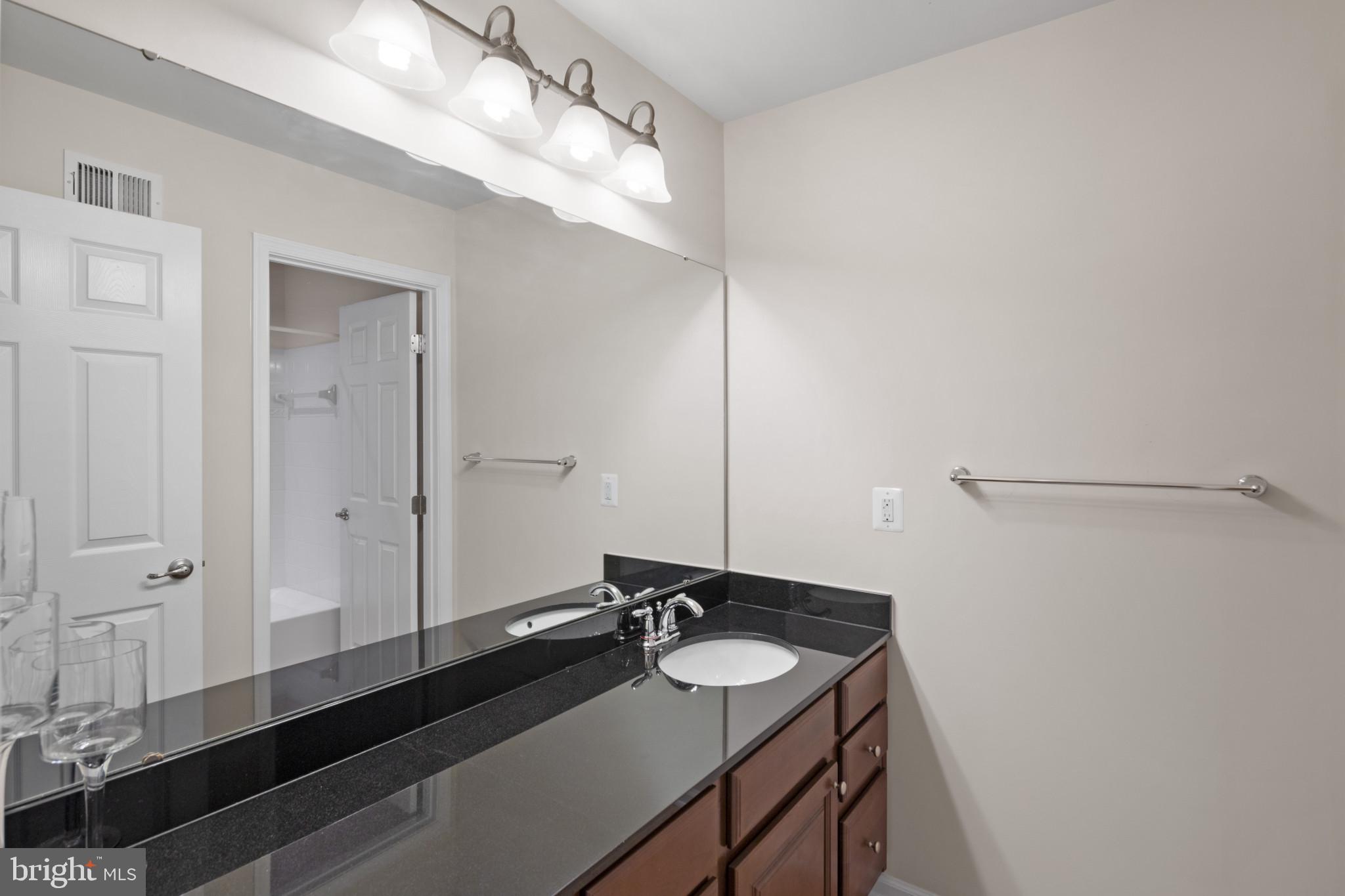 WAVERLY WOODS WEST - Residential