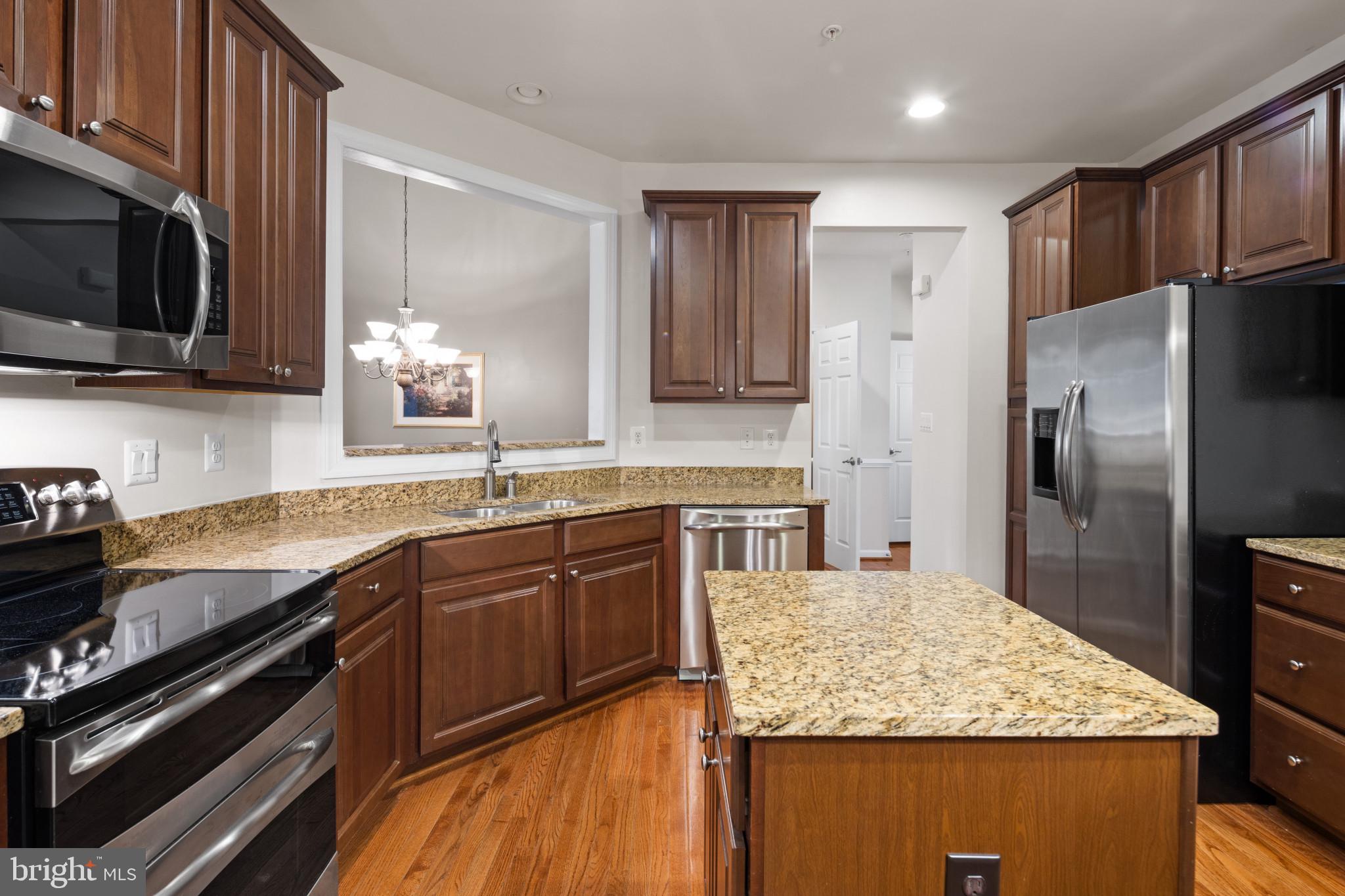 WAVERLY WOODS WEST - Residential