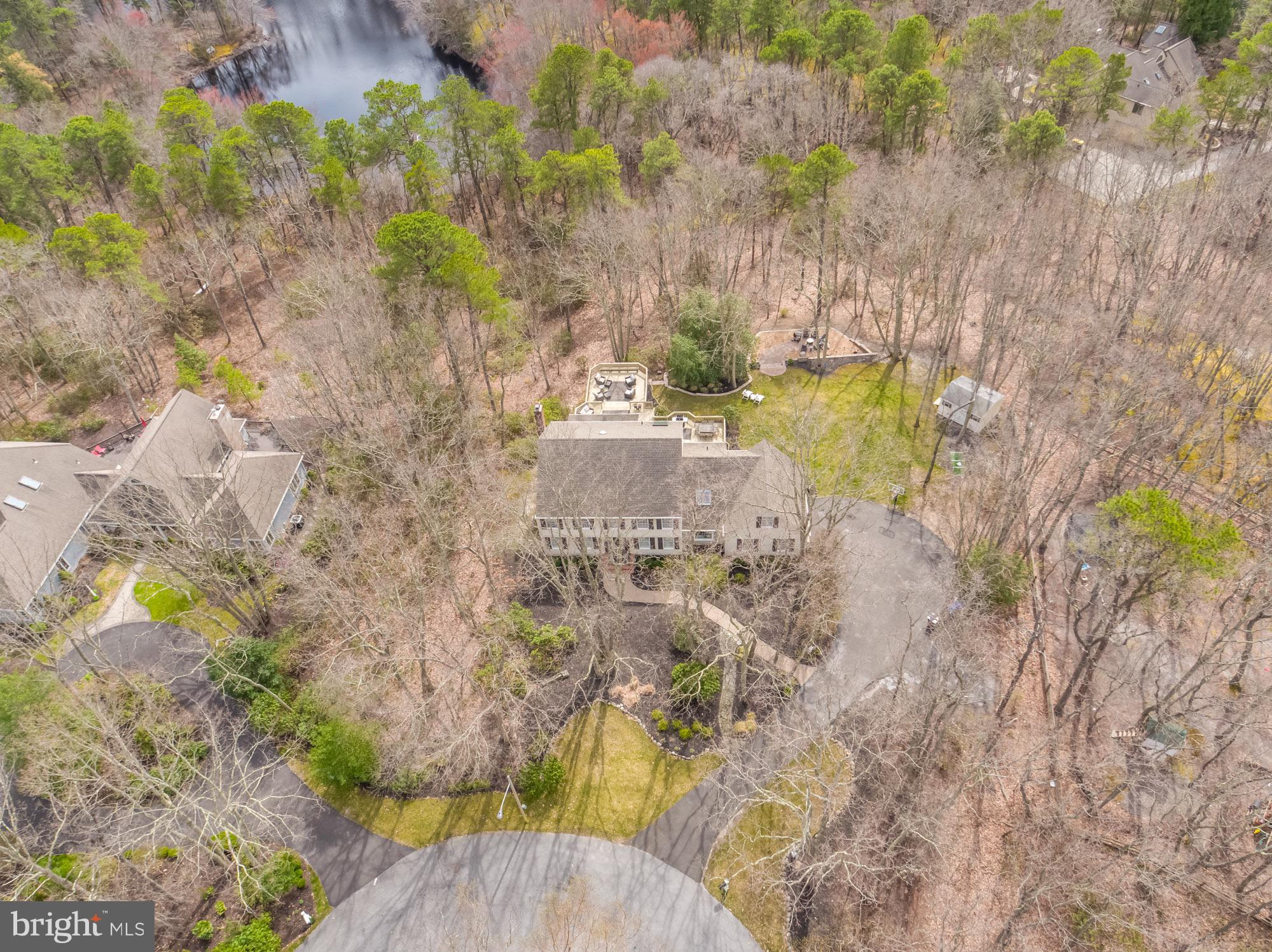 12 HERON COURT